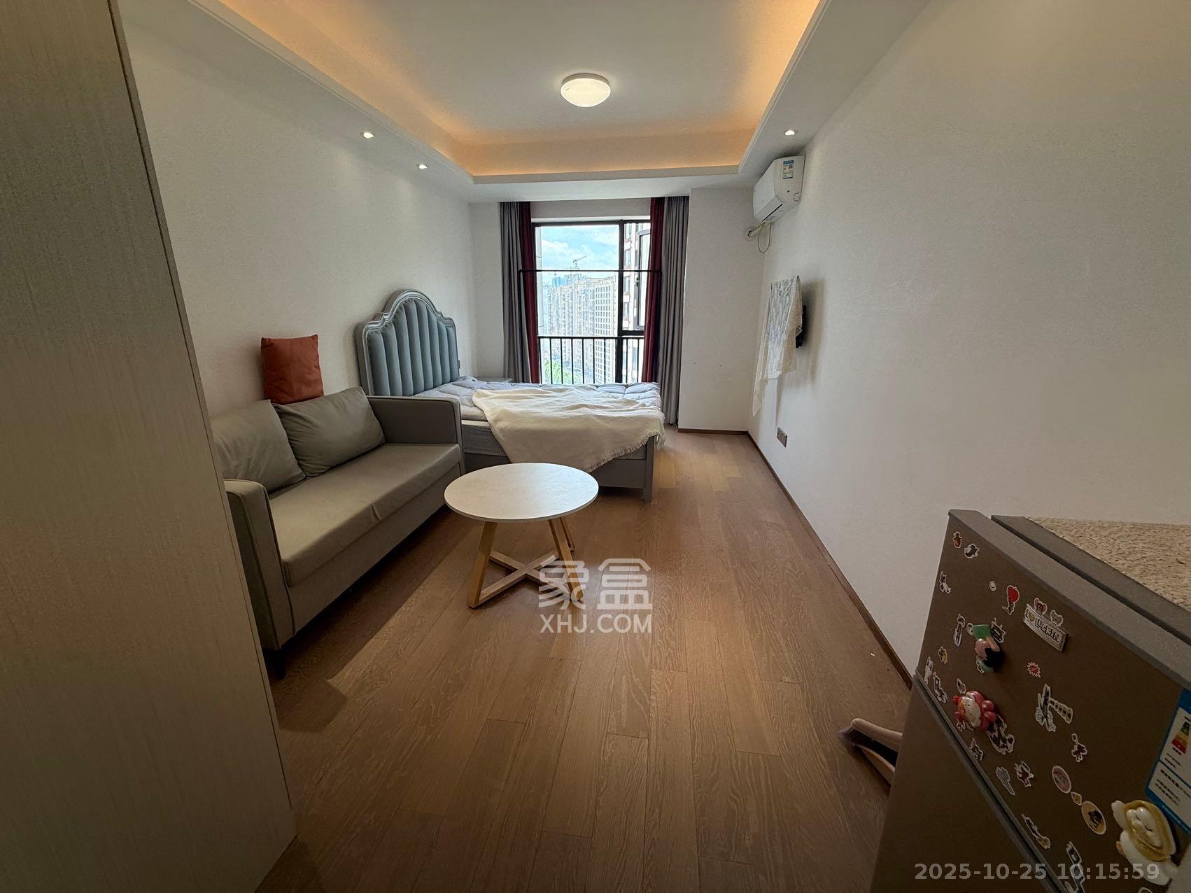 旭辉华宇南宸府  1室0厅0卫    1300.0元/月室内图