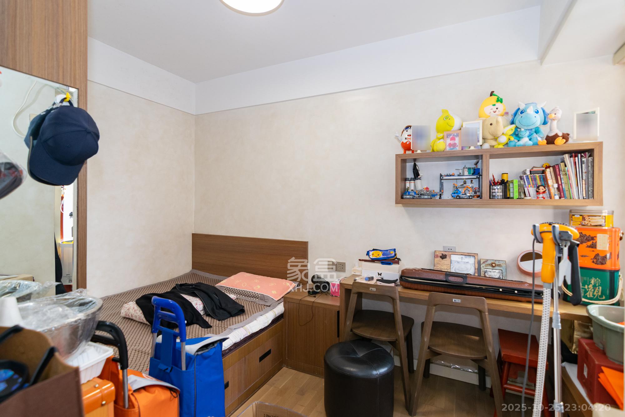 澳海澜庭  2室2厅1卫    60.0万 澳海澜庭  2室2厅1卫    60.0万卧室