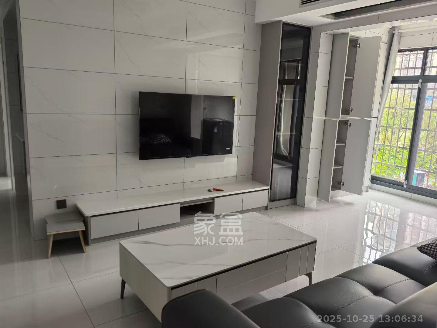 桥头家园二期（桥头家苑二期）  3室1厅2卫    2000.0元/月室内图