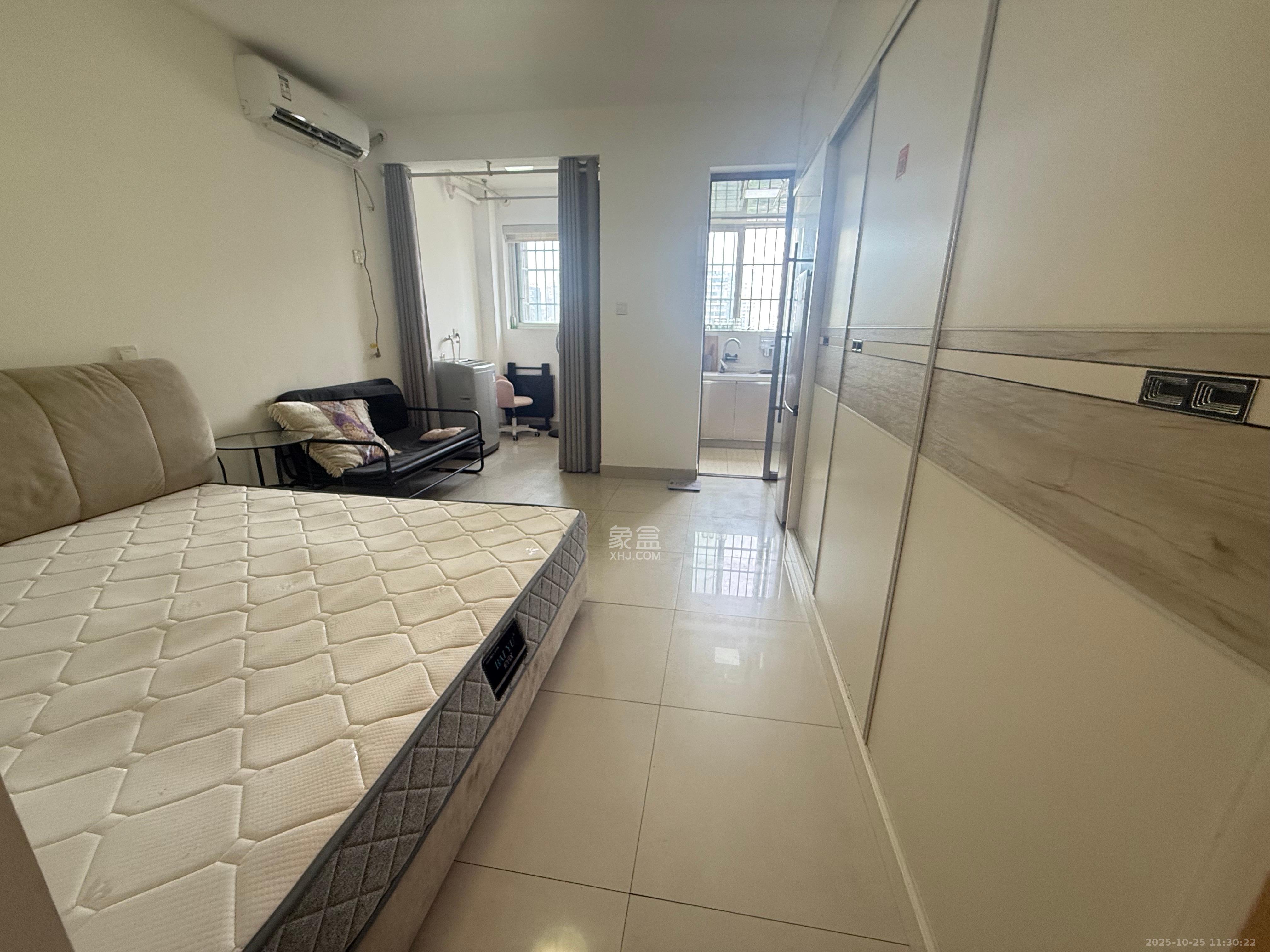 东方航标  1室1厅1卫    1200.0元/月 东方航标  1室1厅1卫    1200.0元/月室内图