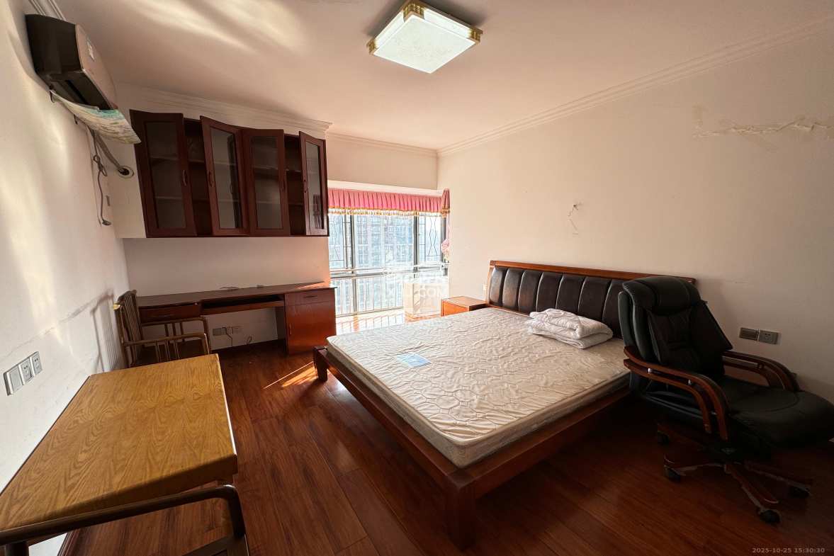 美林银谷  3室2厅2卫    3000.0元/月 美林银谷  3室2厅2卫    3000.0元/月室内图