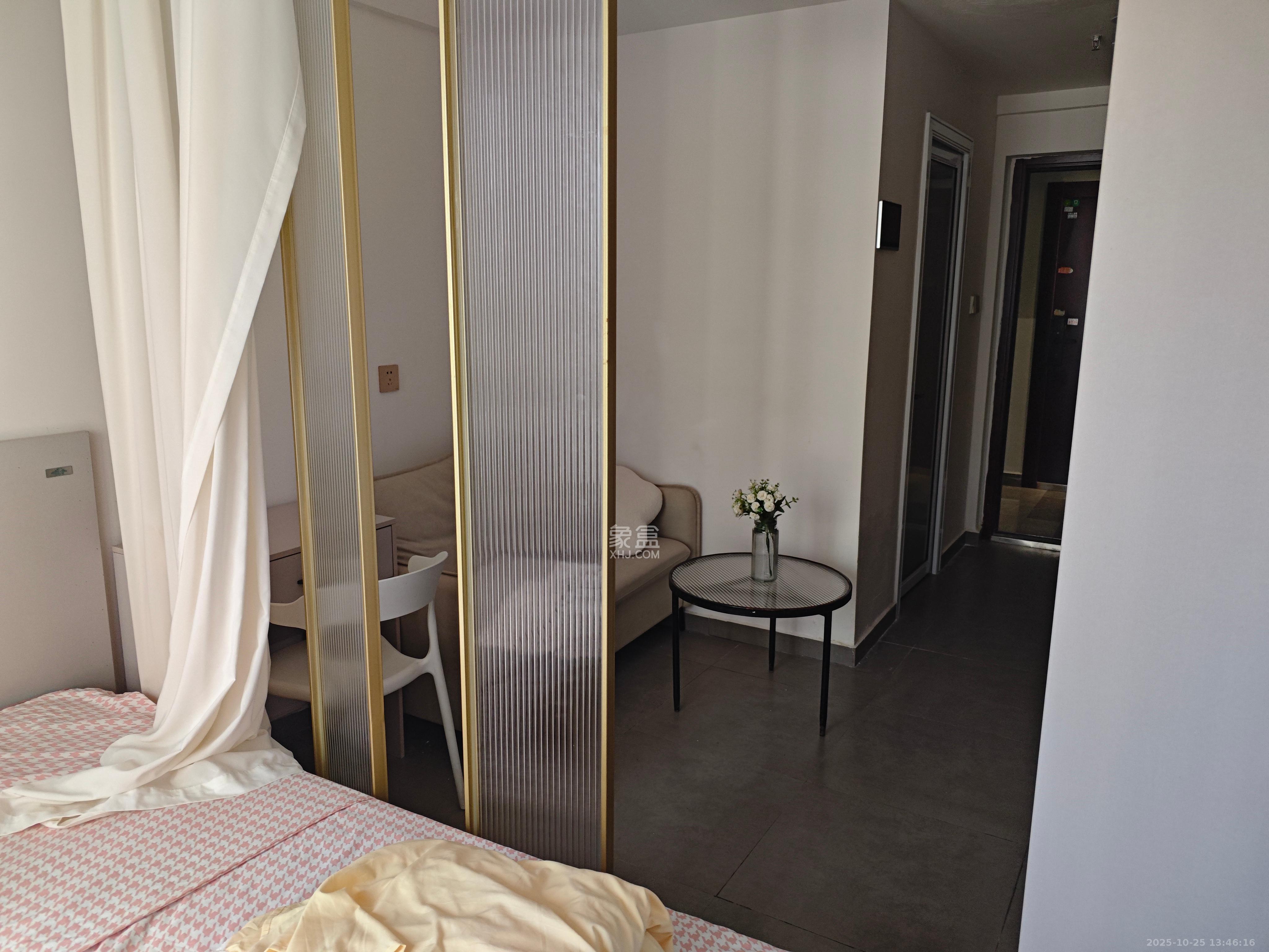 阳光城檀悦  1室1厅1卫    2000.0元/月室内图