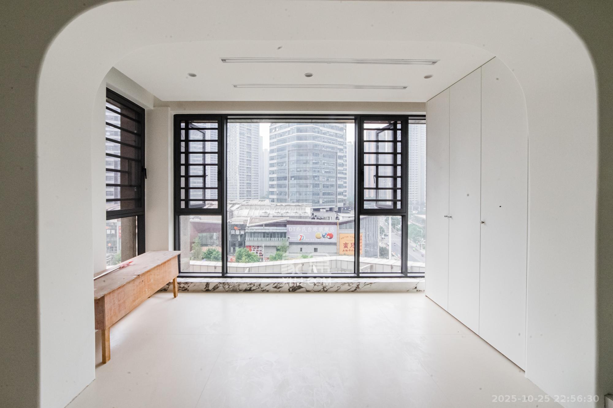 北辰三角洲C2区  3室2厅2卫    168.3万阳台