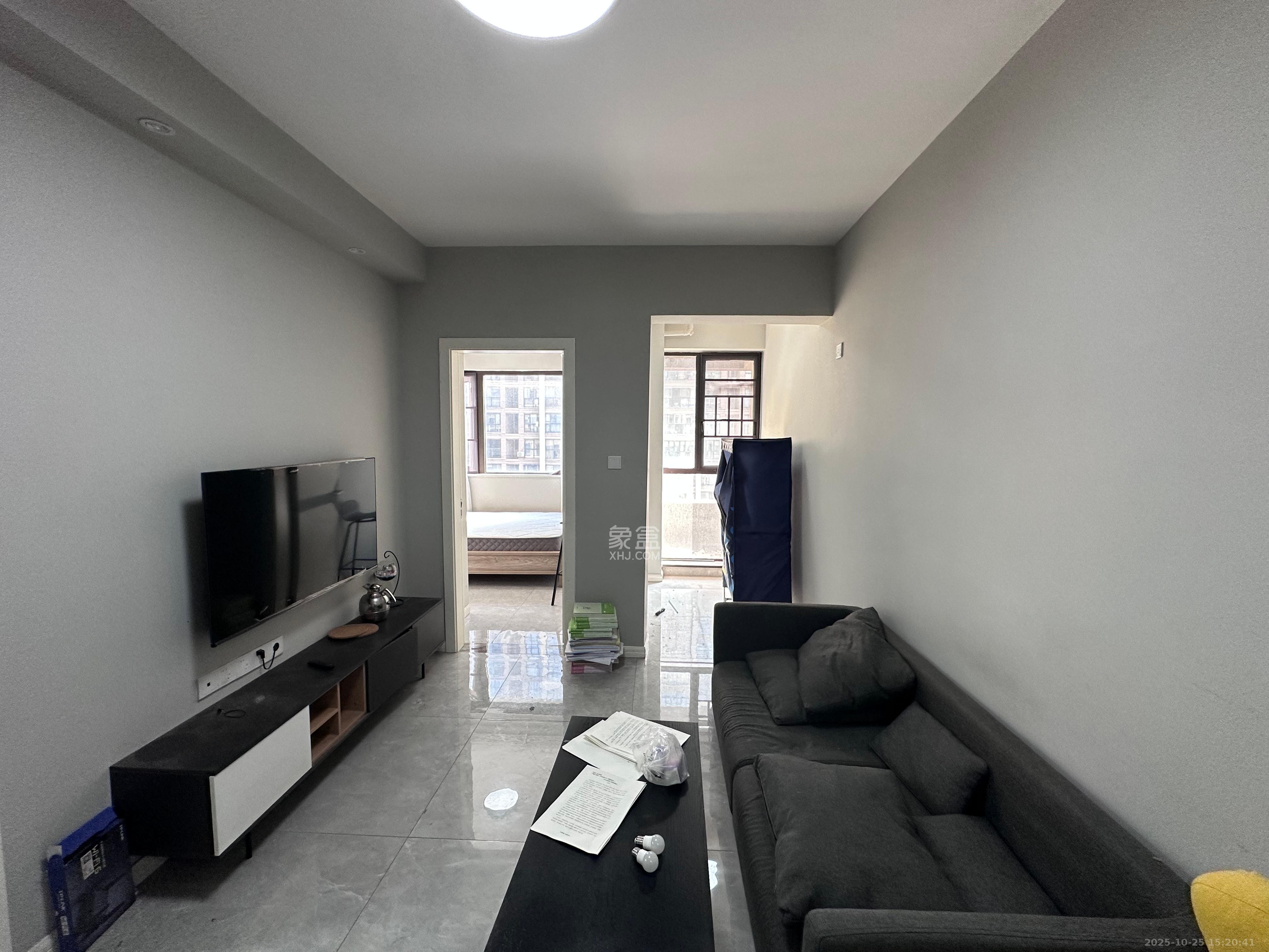 融创融公馆(融创臻苑)  1室1厅1卫    1600.0元/月 融创融公馆(融创臻苑)  1室1厅1卫    1600.0元/月