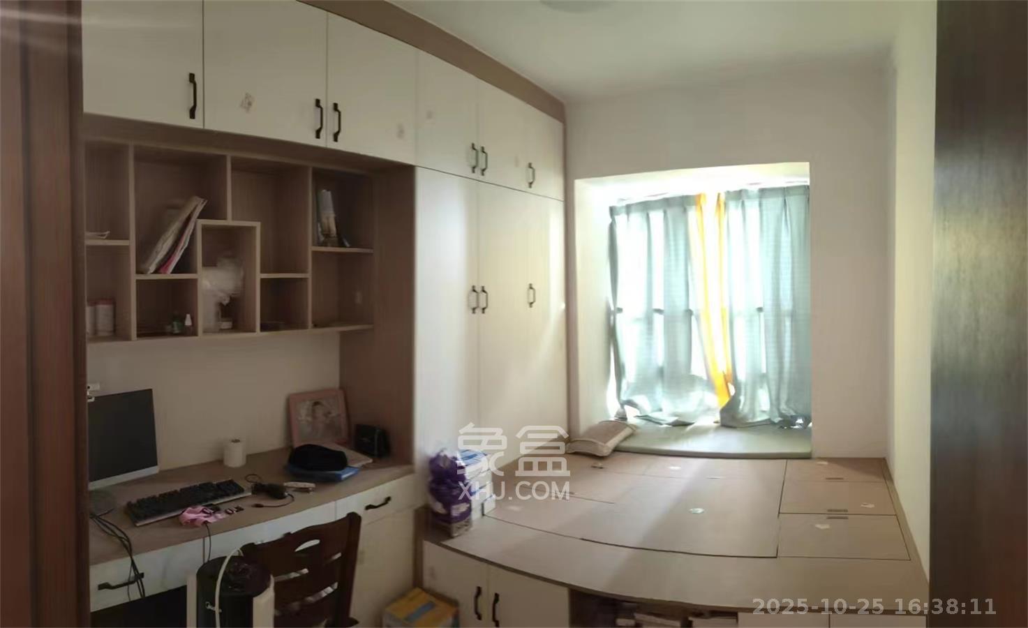 汇金城/嘉华城(二期、三期)  3室2厅1卫    2600.0元/月 汇金城/嘉华城(二期、三期)  3室2厅1卫    2600.0元/月