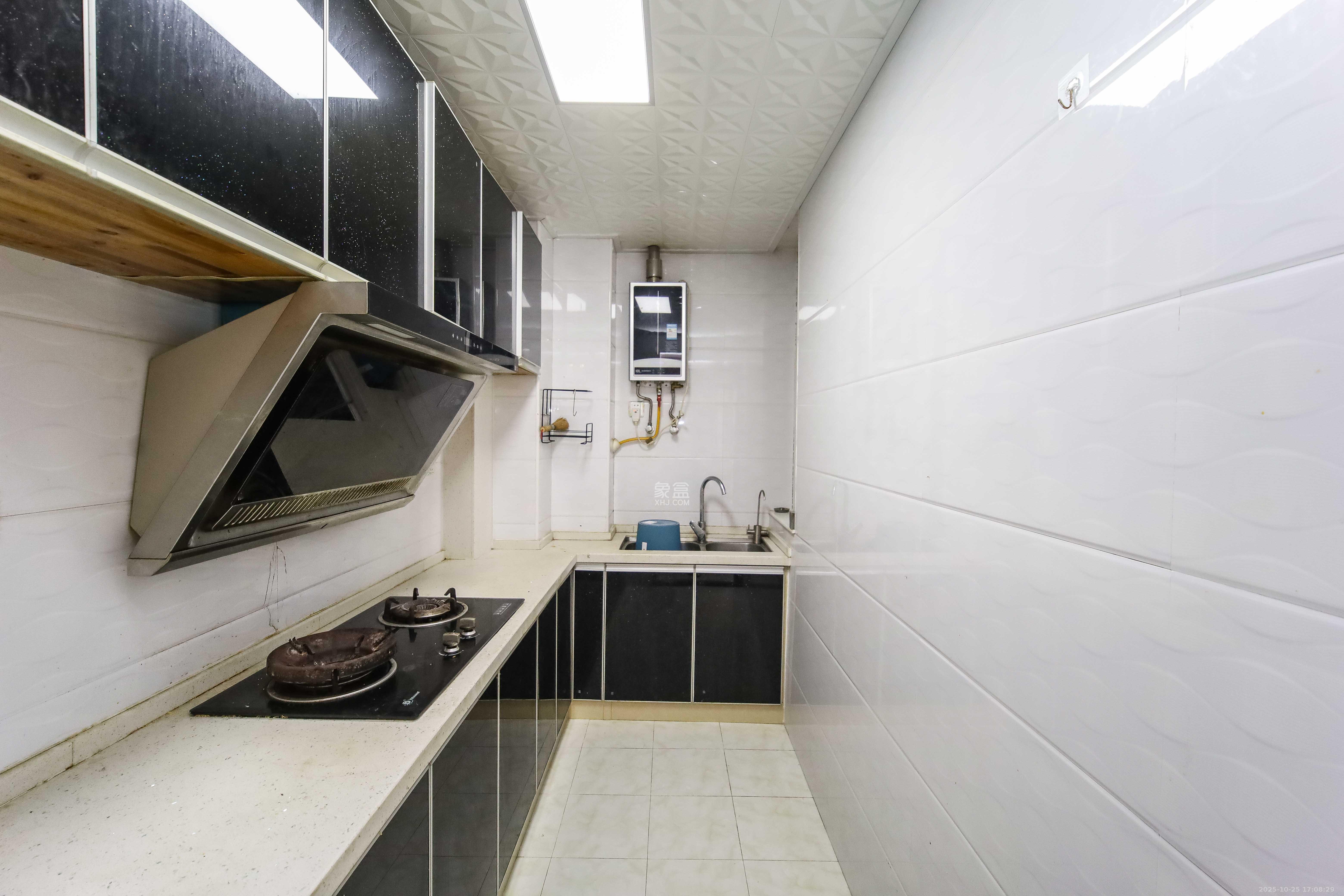 鑫科明珠  2室1厅1卫    87.8万厨房