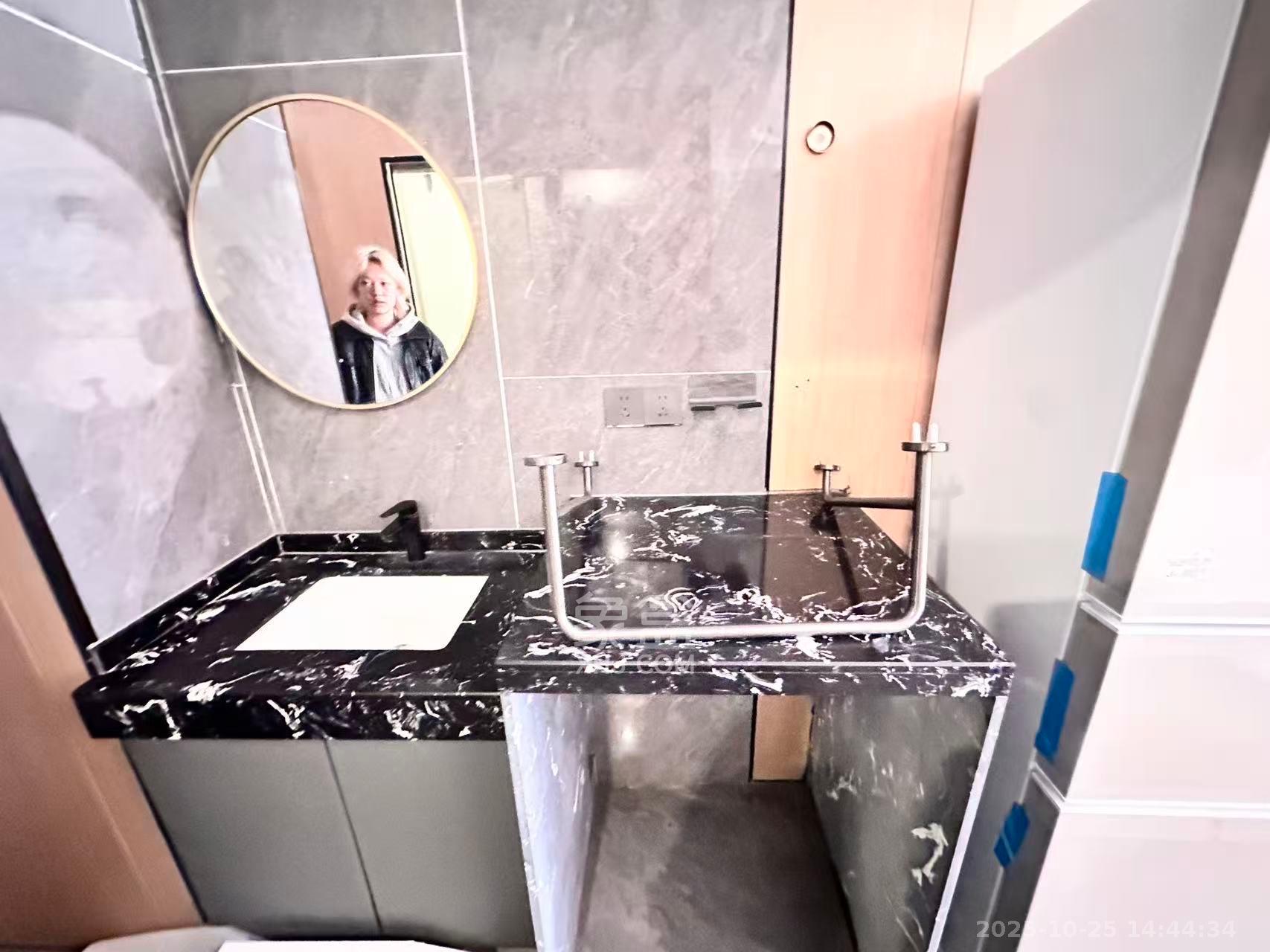 保利中环广场（保利中悦苑）  1室0厅0卫    1400.0元/月室内图