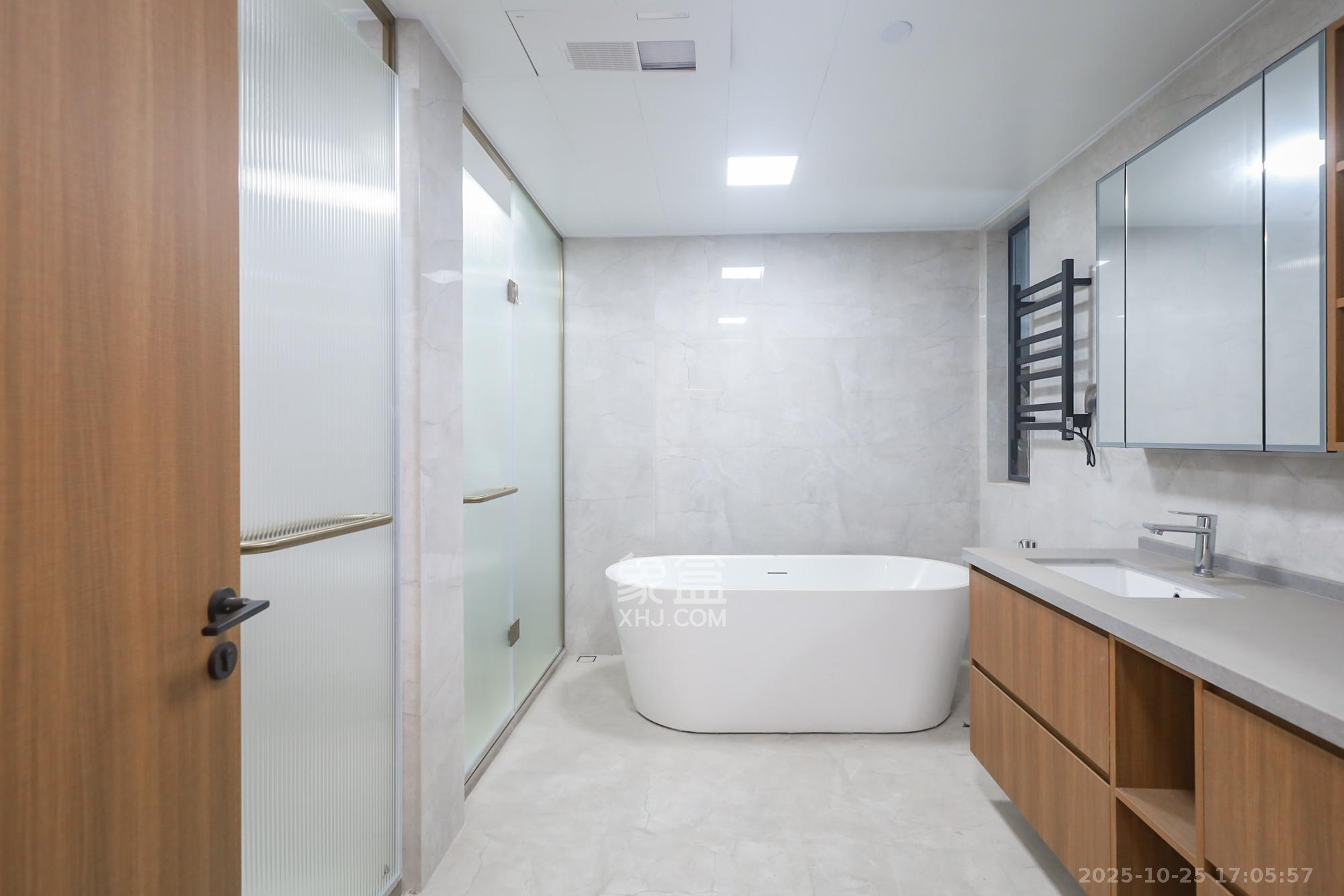 江山印  4室4厅3卫    558.0万 江山印  4室4厅3卫    558.0万卫生间