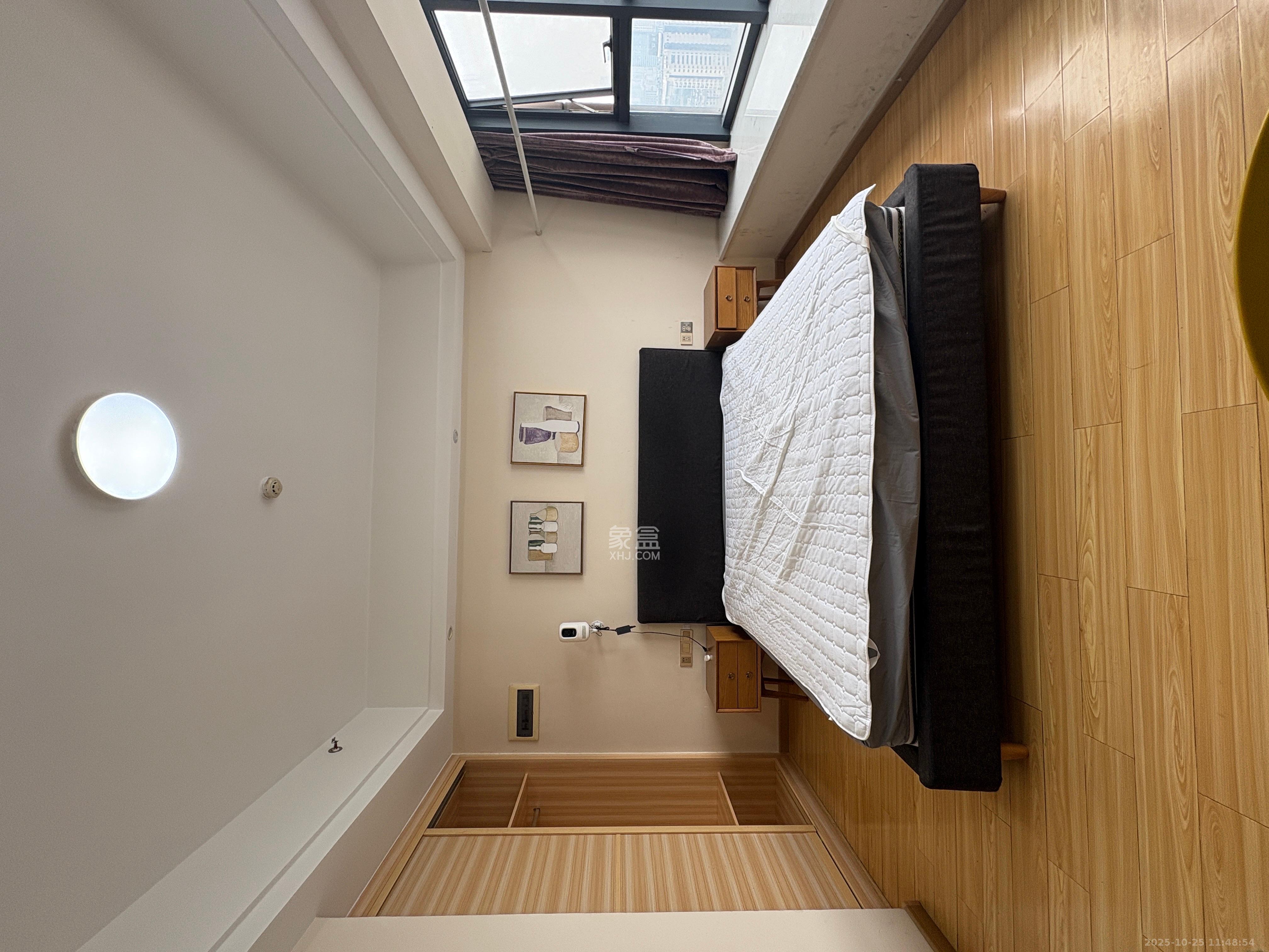 众东国际  1室1厅1卫    2000.0元/月室内图