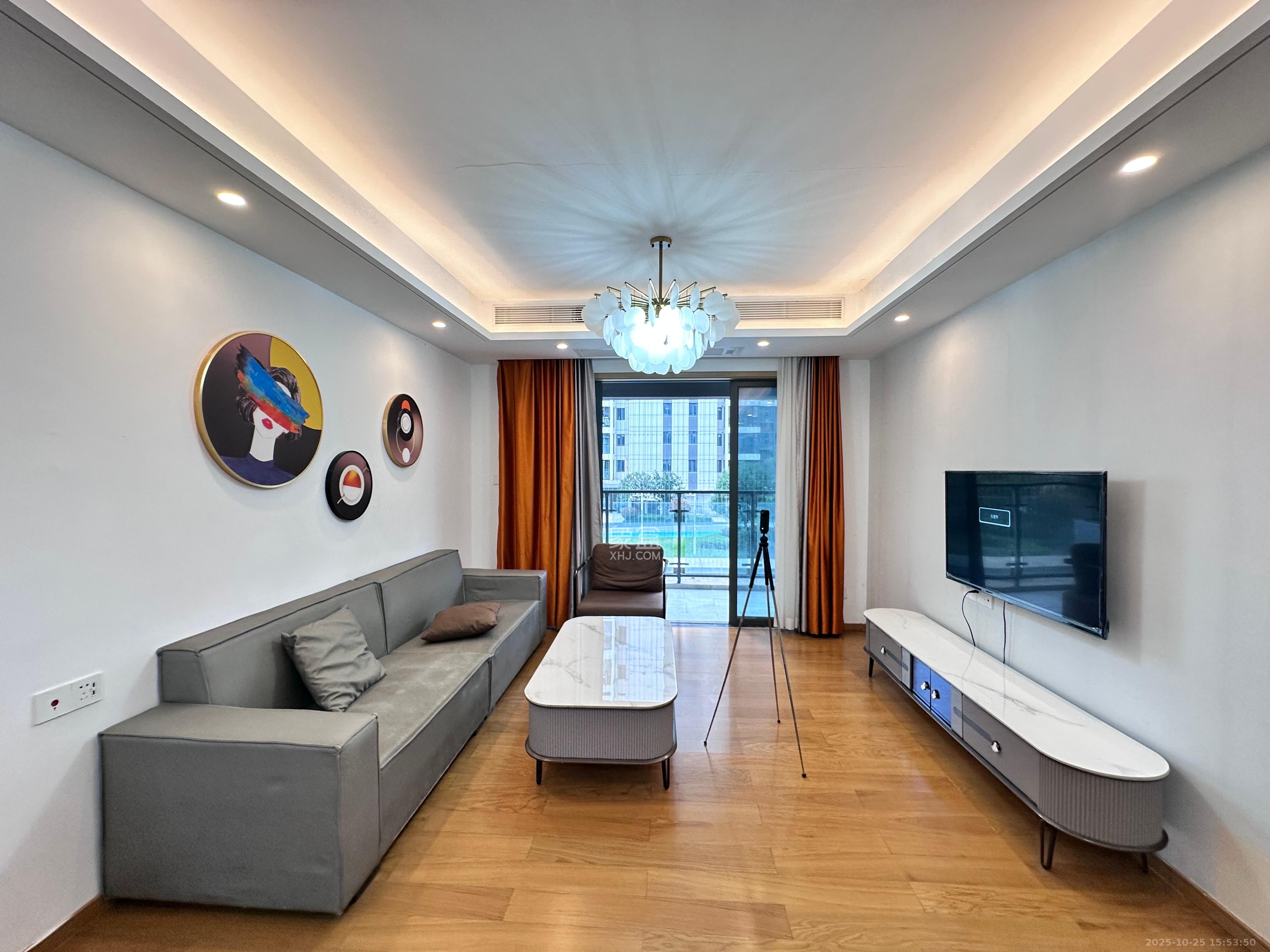 清控湖山雅居北区  3室2厅2卫    2700.0元/月 清控湖山雅居北区  3室2厅2卫    2700.0元/月室内图