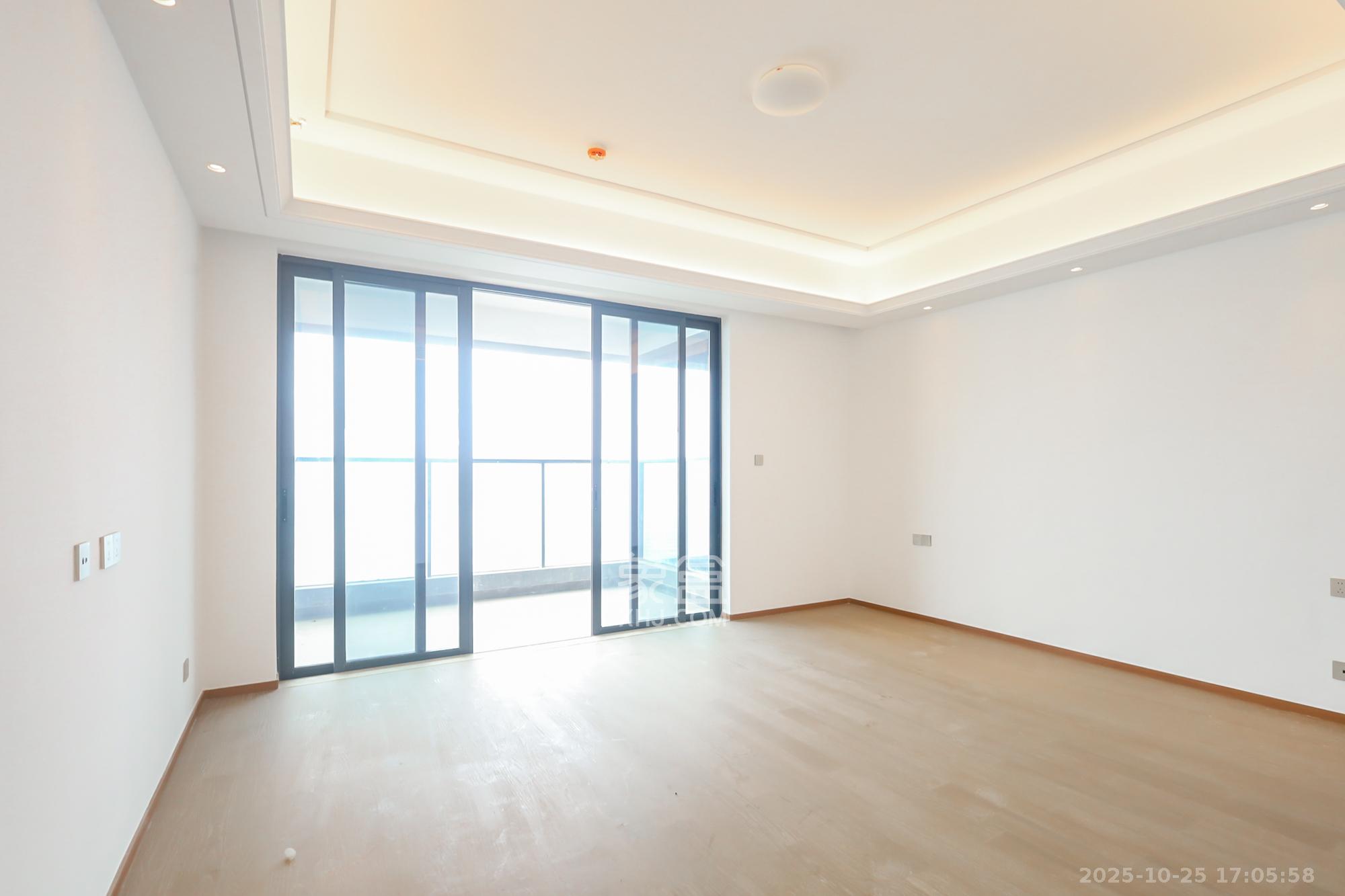 江山印  4室4厅3卫    558.0万 江山印  4室4厅3卫    558.0万卧室