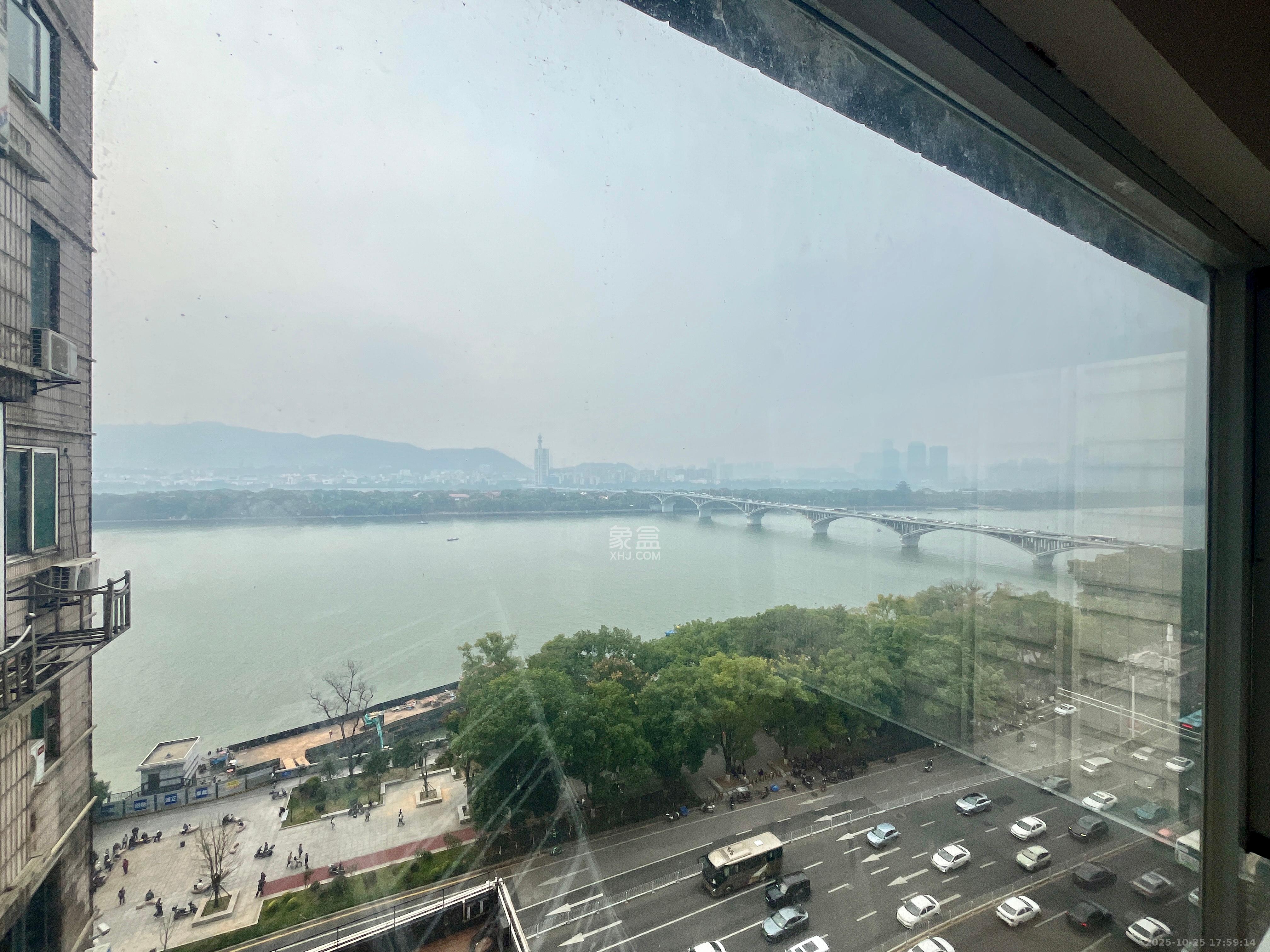 汇源大厦  1室0厅0卫    4000.0元/月室内图