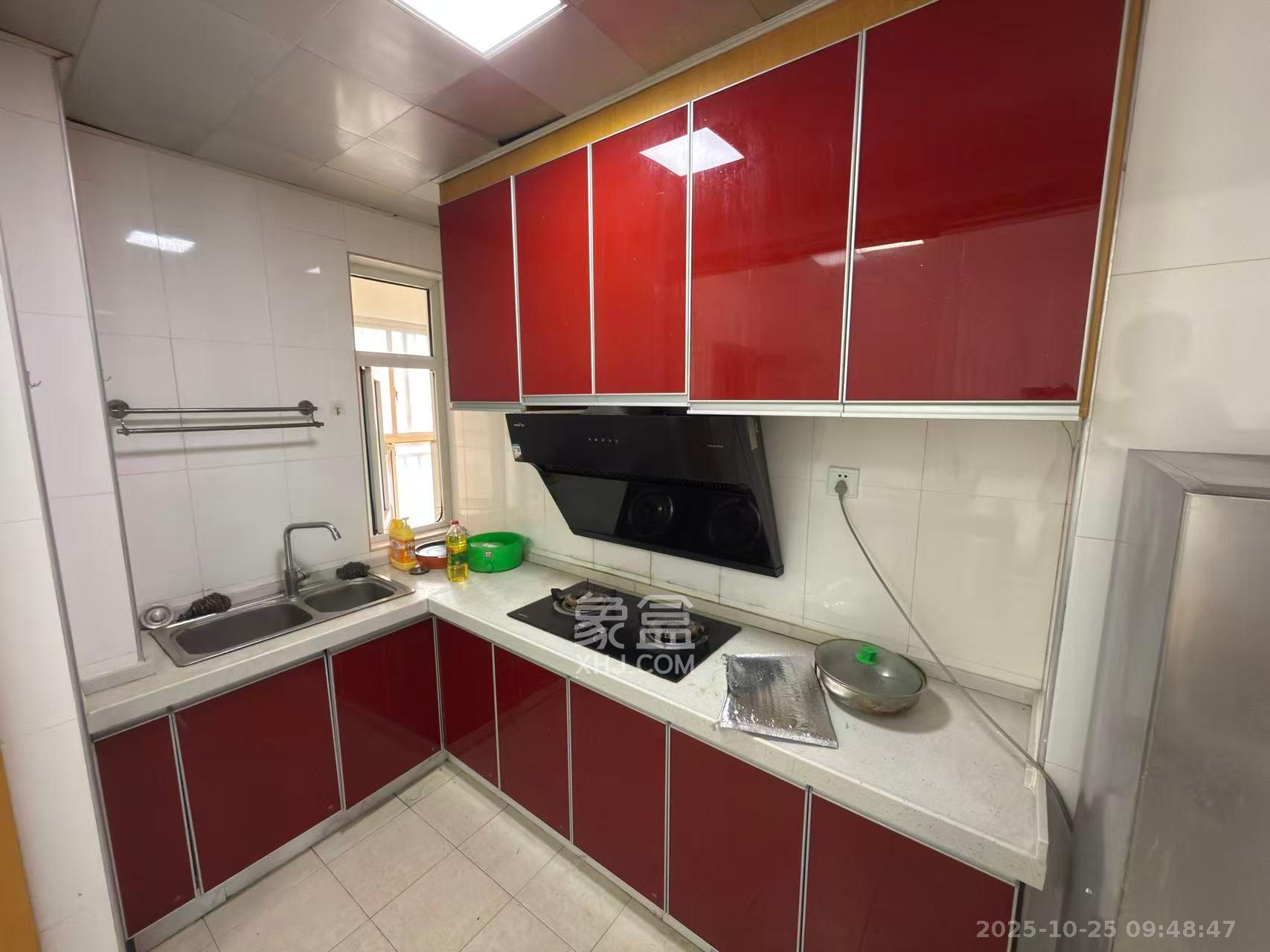 星典时代  3室2厅2卫    2600.0元/月室内图