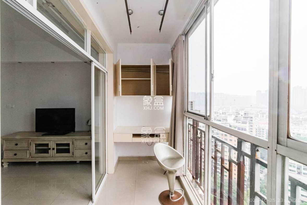 顺天黄金海岸  2室1厅1卫    70.0万 顺天黄金海岸  2室1厅1卫    70.0万阳台