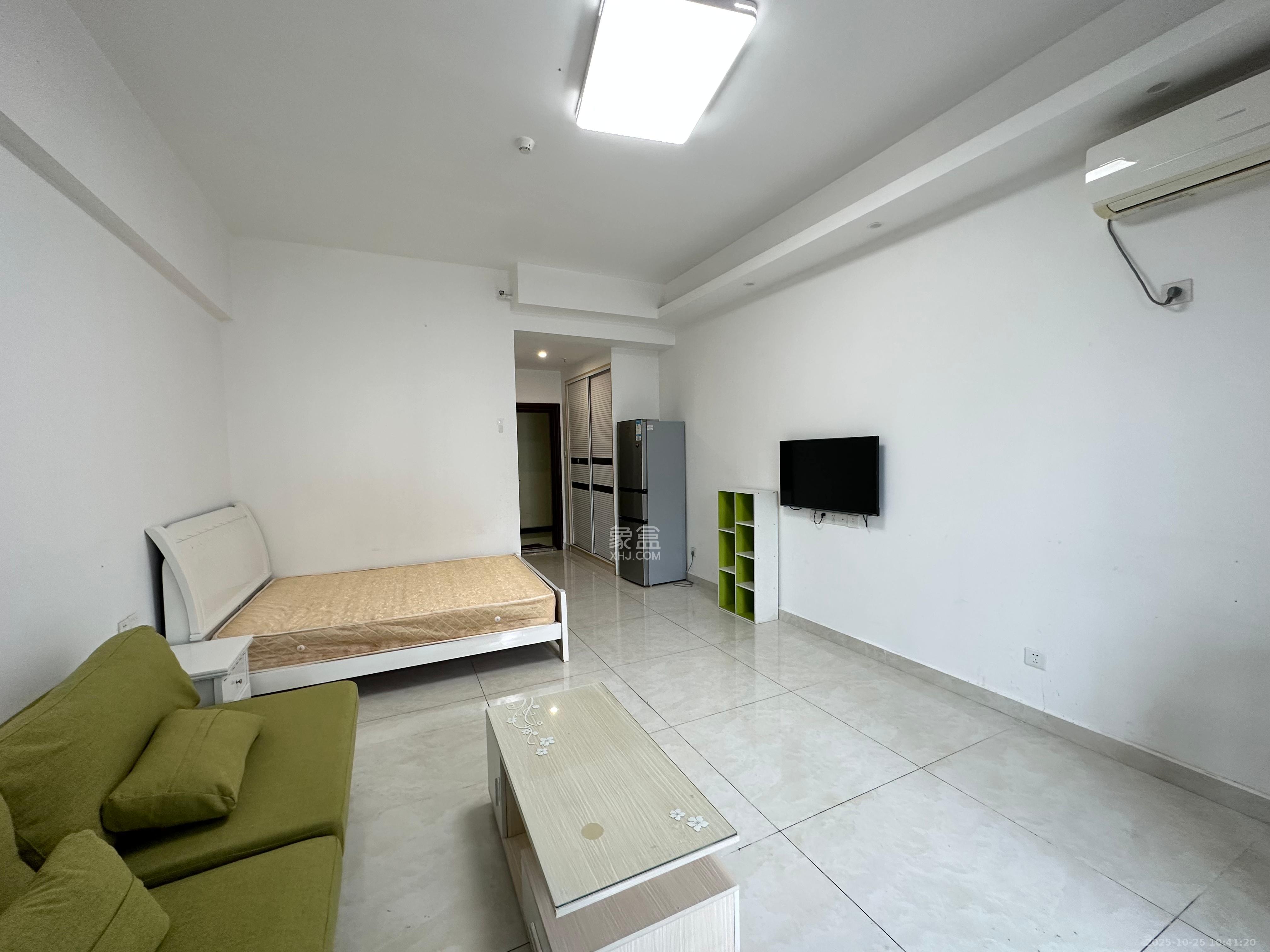 保利麓谷林语I区   50.0㎡      1500.0元/月