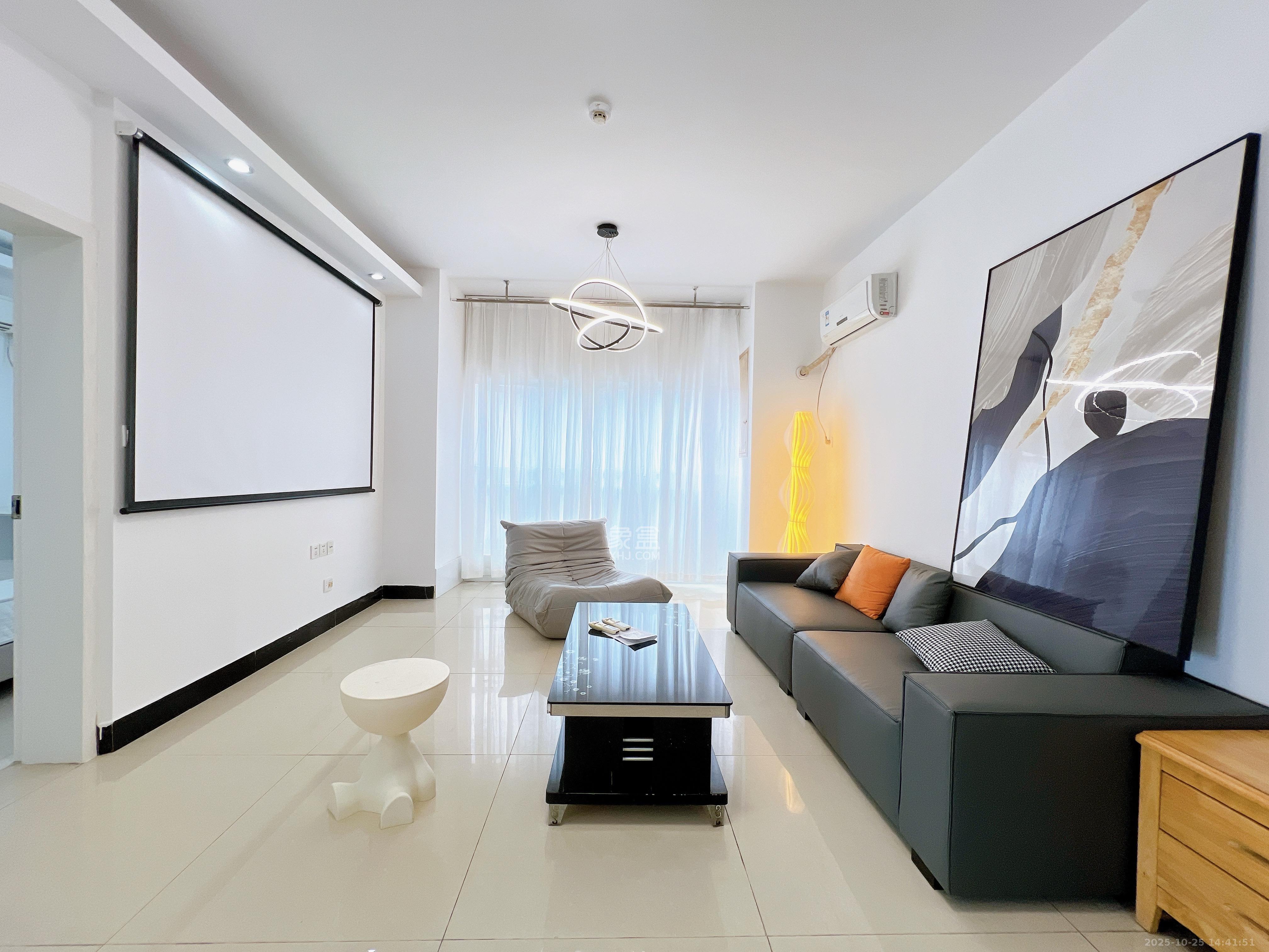 长沙之芯  2室2厅1卫    3200.0元/月 长沙之芯  2室2厅1卫    3200.0元/月室内图