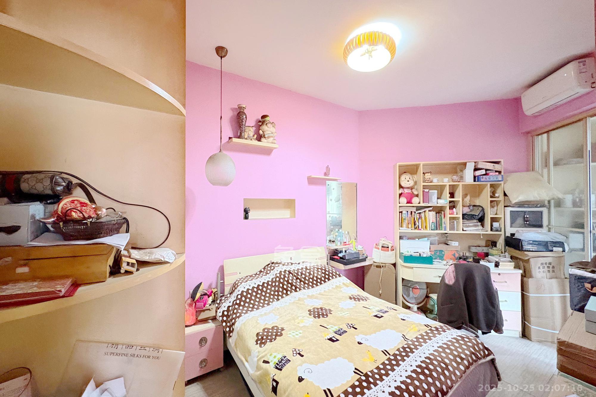 滨湖嘉园（湖滨小区）  3室2厅2卫    92.0万卧室