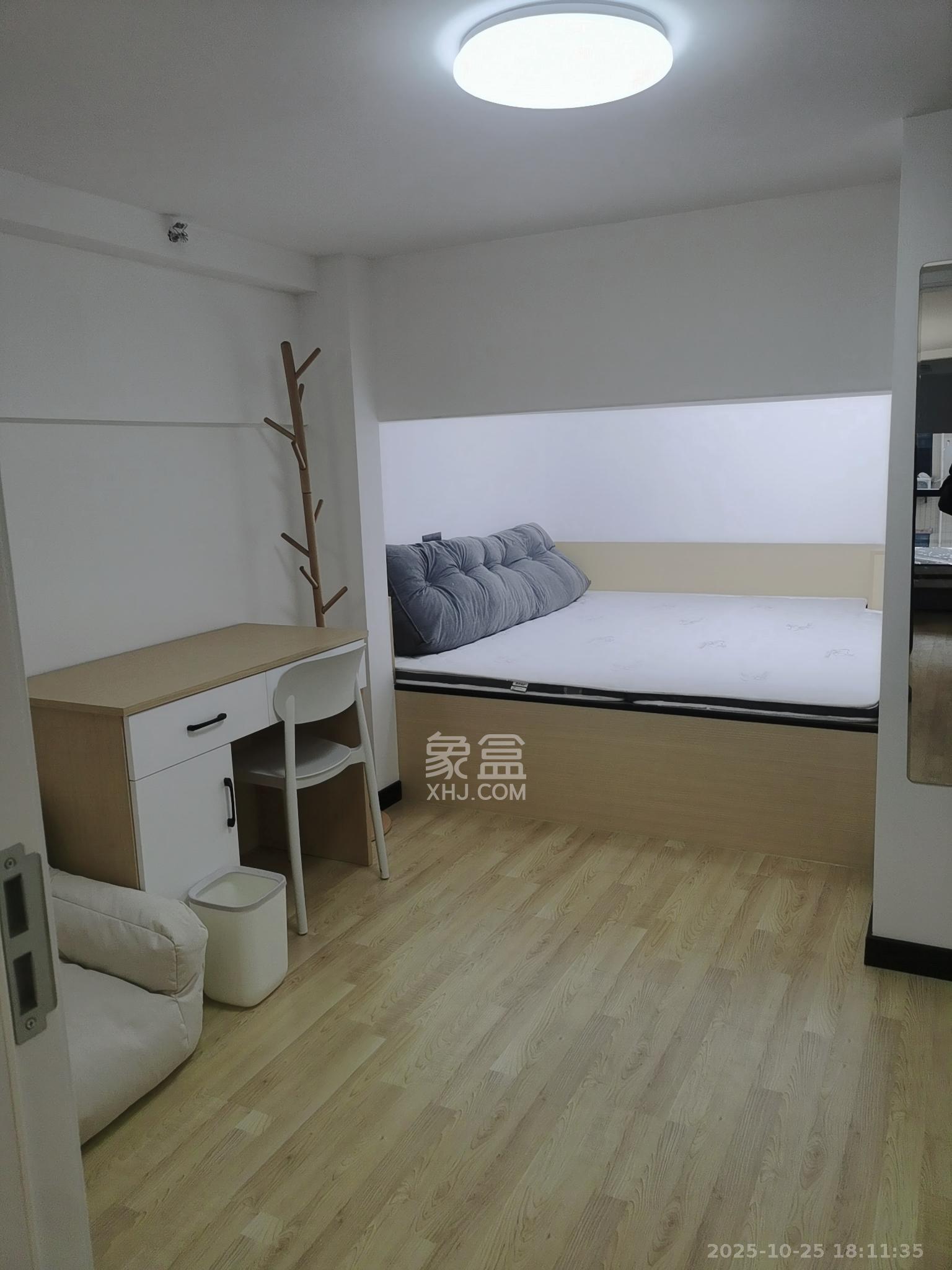 新长海漓湘悦  2室1厅1卫    1900.0元/月室内图