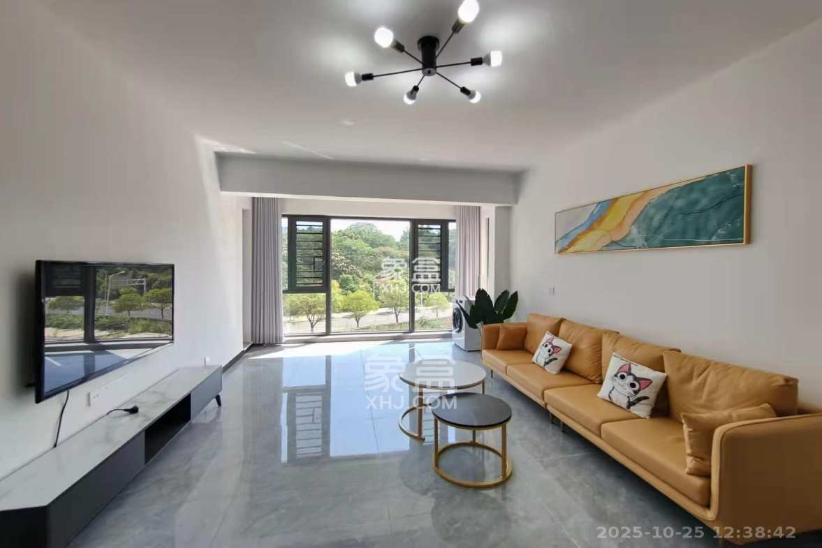 五江书香苑  3室2厅2卫    3300.0元/月 五江书香苑  3室2厅2卫    3300.0元/月室内图