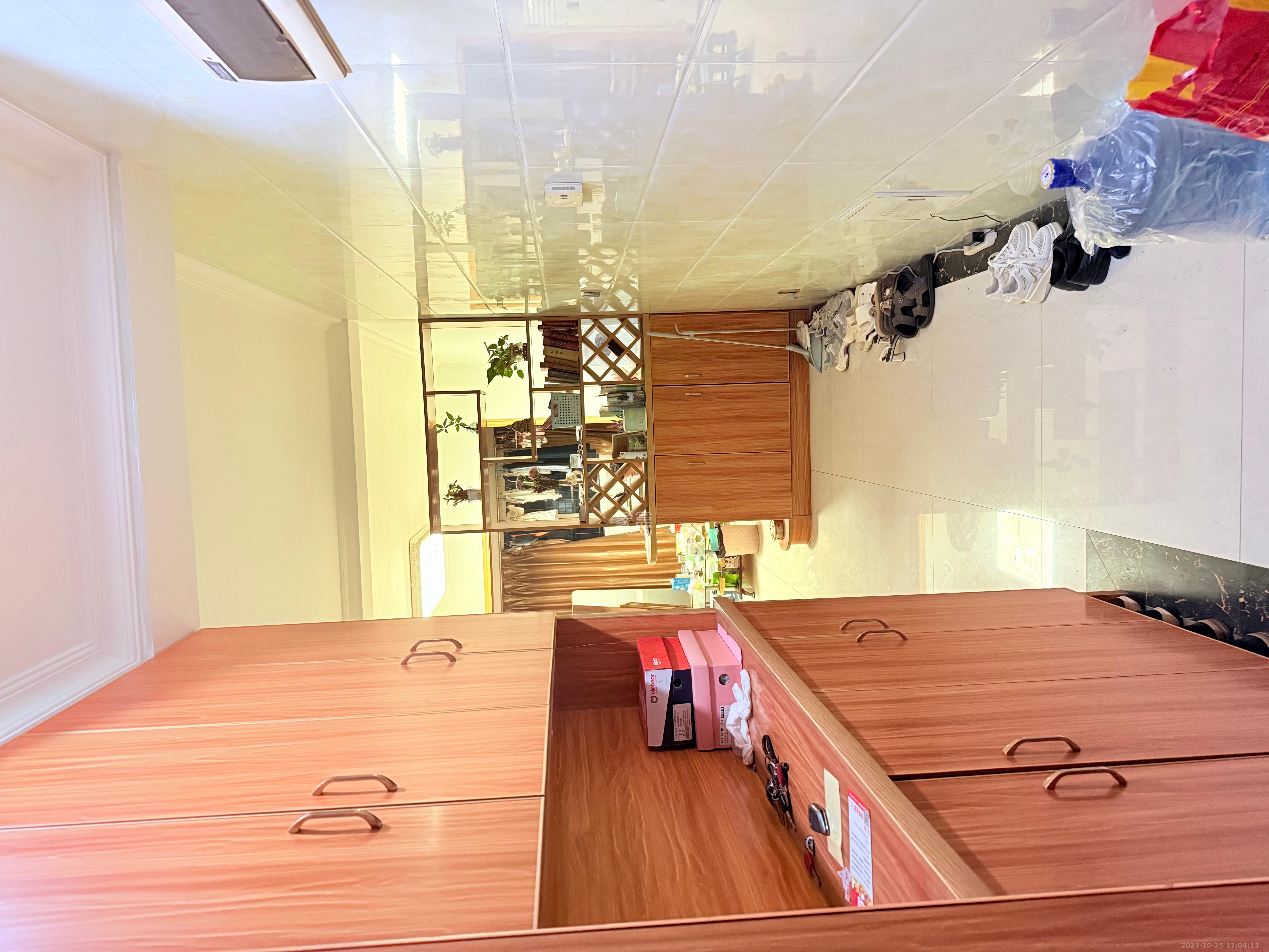 星城新宇黎锦苑  2室2厅1卫    1700.0元/月