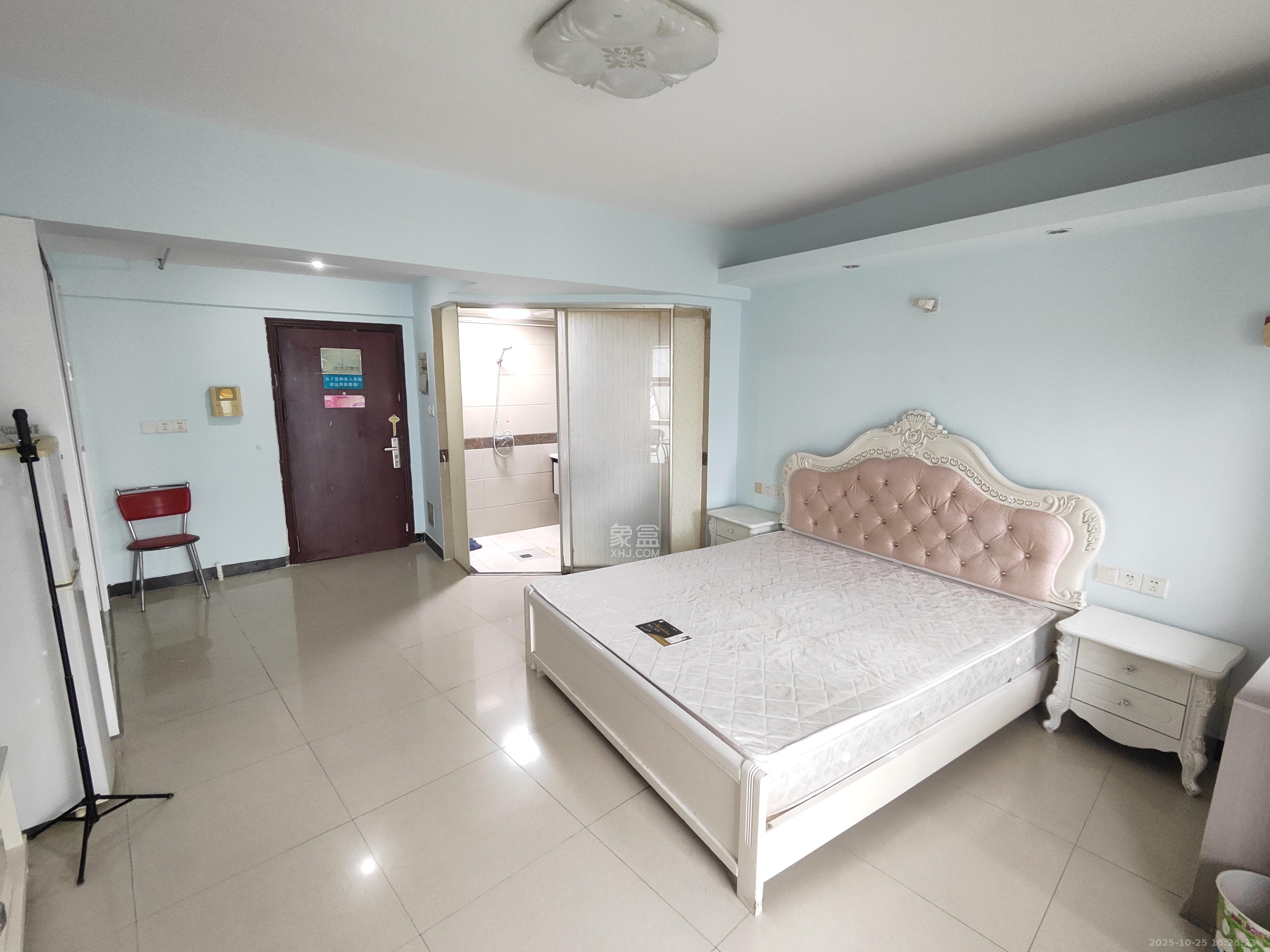 天健芙蓉盛世一期 1室1厅1卫 1300.0元/月 天健芙蓉盛世一期 1室1厅1卫 1300.0元/月室内图