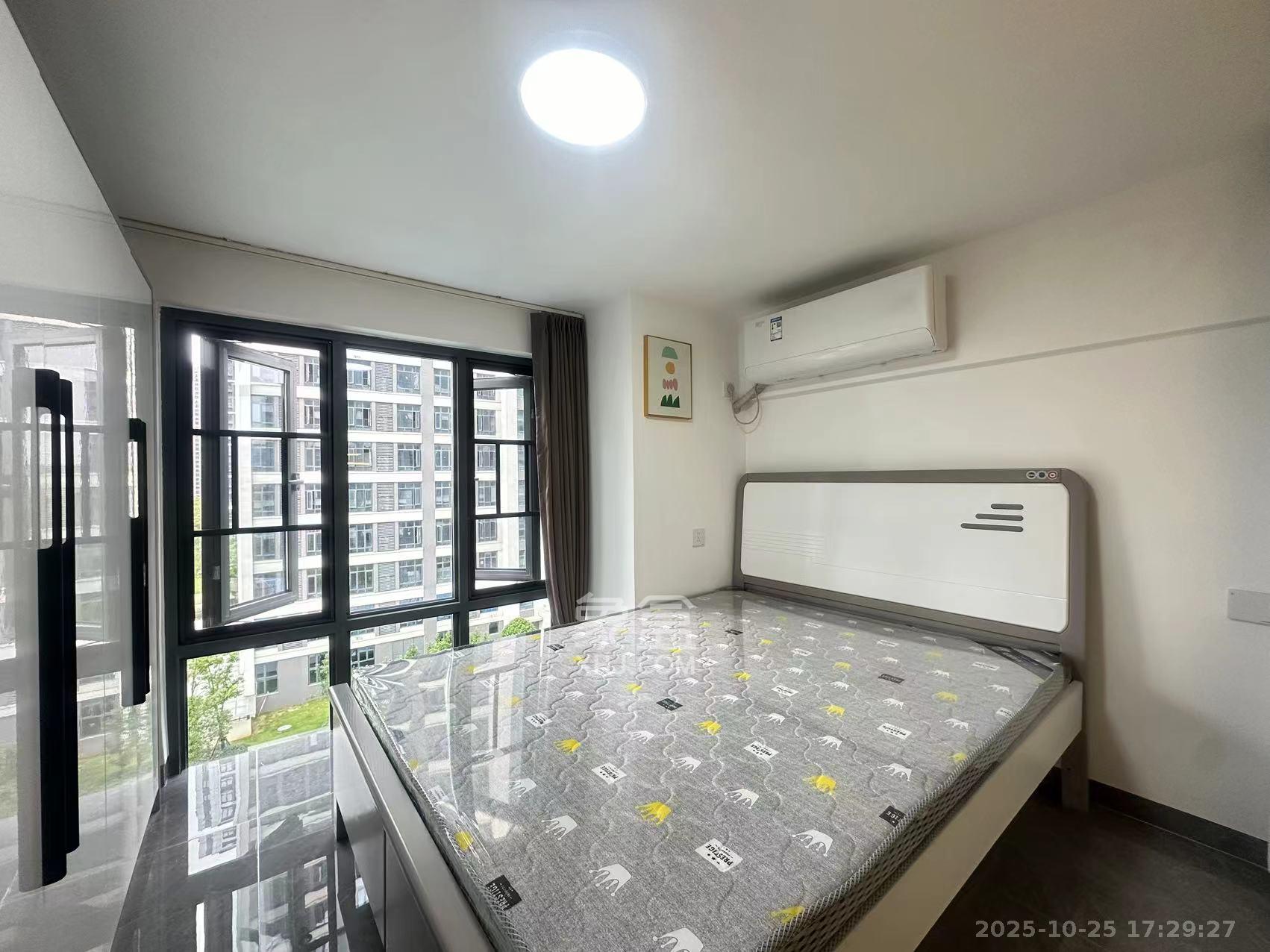 清控湖山雅居北区  2室1厅1卫    2000.0元/月室内图