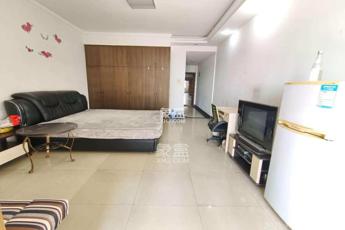 明城公寓 1室1厅1卫 800.0元/月 明城公寓 1室1厅1卫 800.0元/月室内图