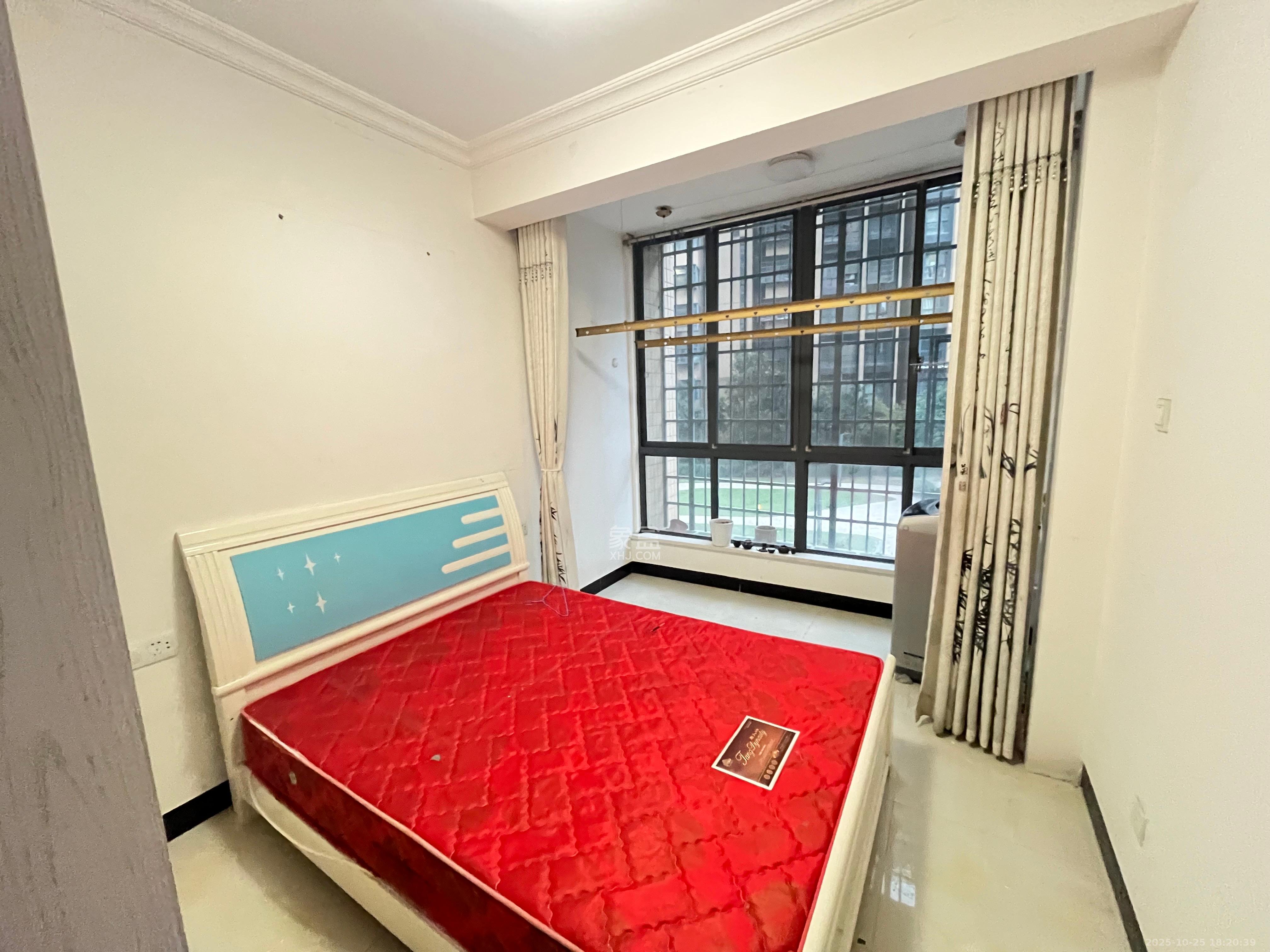 万科魅力之城  3室2厅1卫    1800.0元/月 万科魅力之城  3室2厅1卫    1800.0元/月室内图