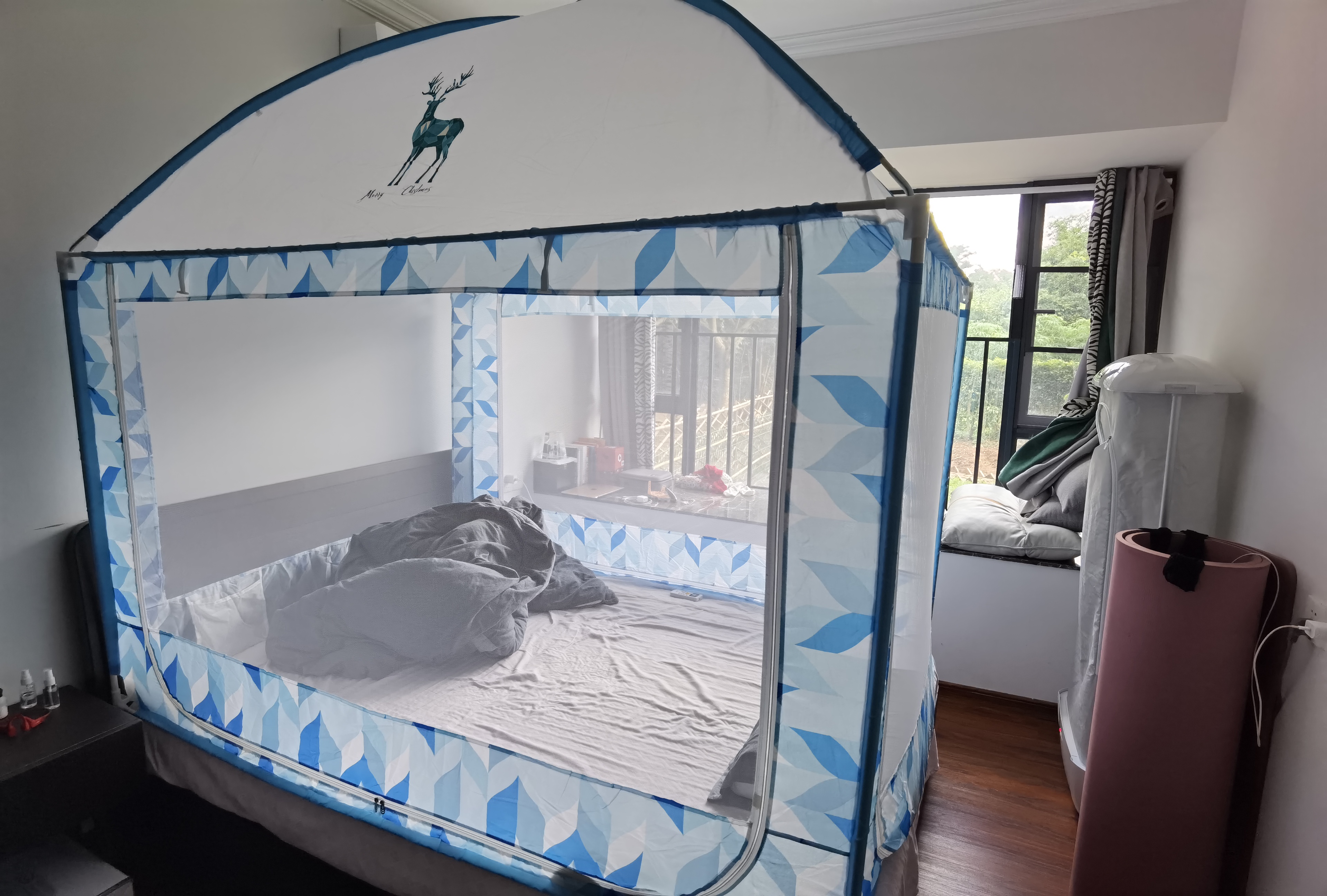 观澜湖-君悦公馆  2室1厅1卫    128.0万客厅