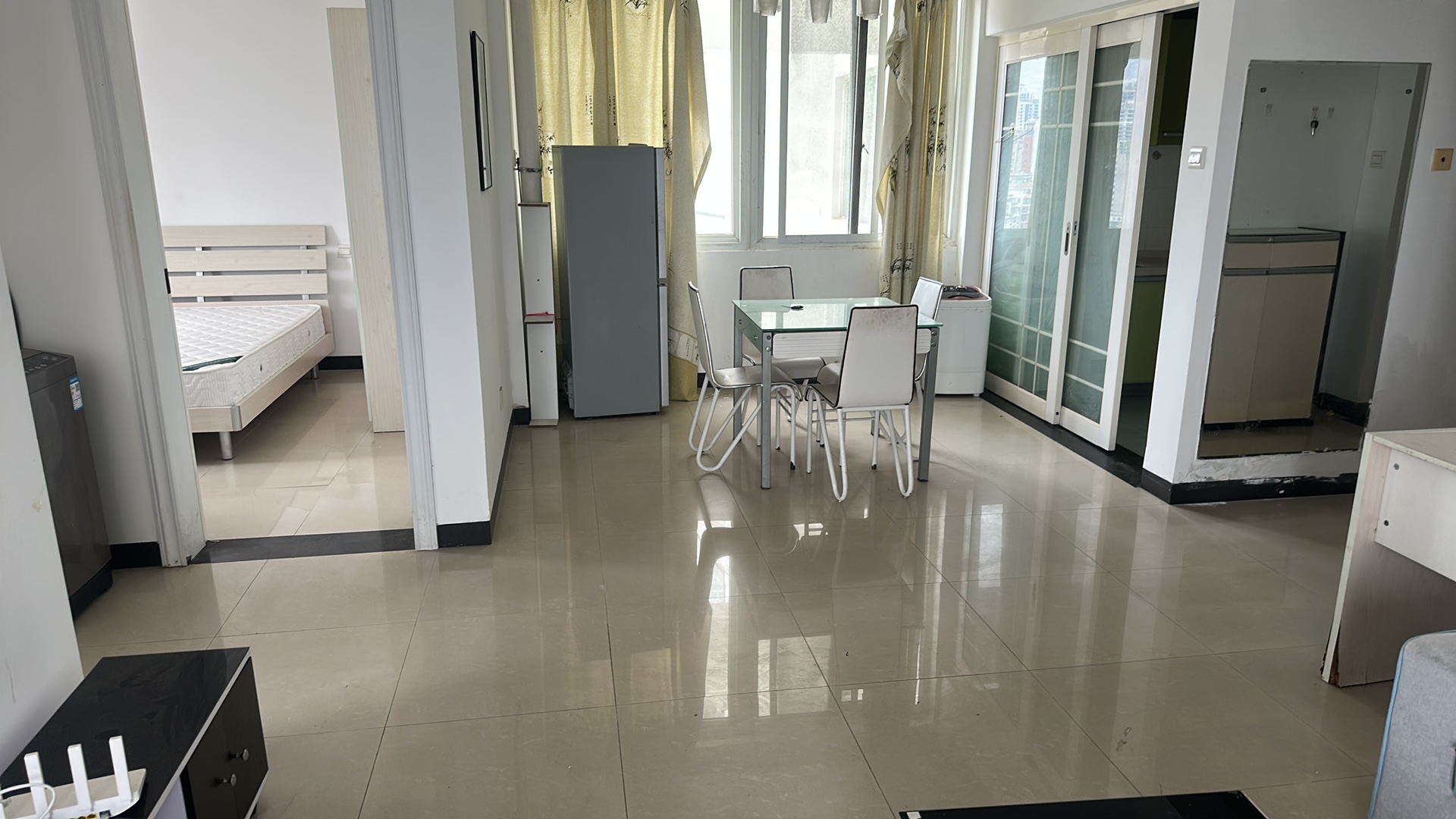 海悦国际  1室0厅0卫    2200.0元/月 海悦国际  1室0厅0卫    2200.0元/月户型图