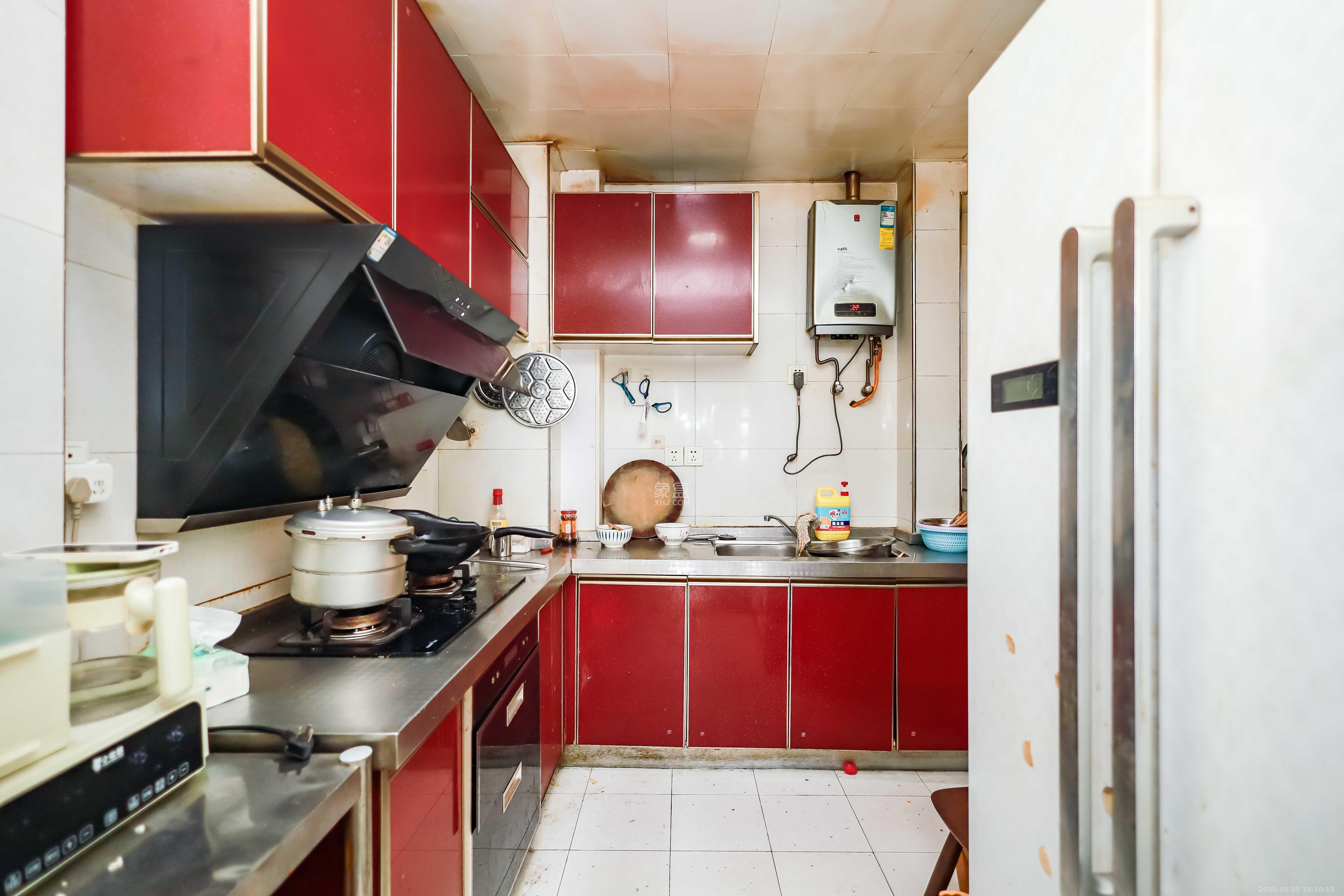 诚兴园  2室2厅1卫    65.0万厨房