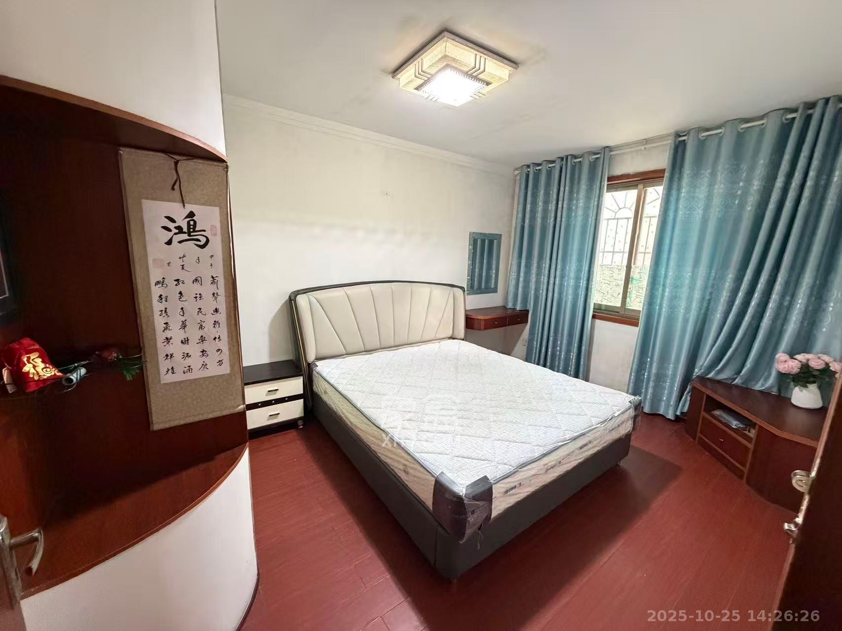 新运公寓  3室2厅1卫    2000.0元/月 新运公寓  3室2厅1卫    2000.0元/月室内图