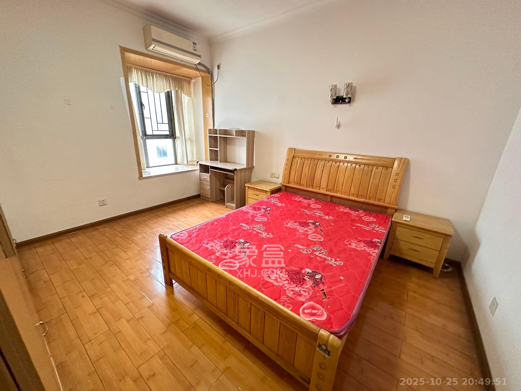 德庆水韵山城  2室1厅1卫    1700.0元/月 德庆水韵山城  2室1厅1卫    1700.0元/月室内图