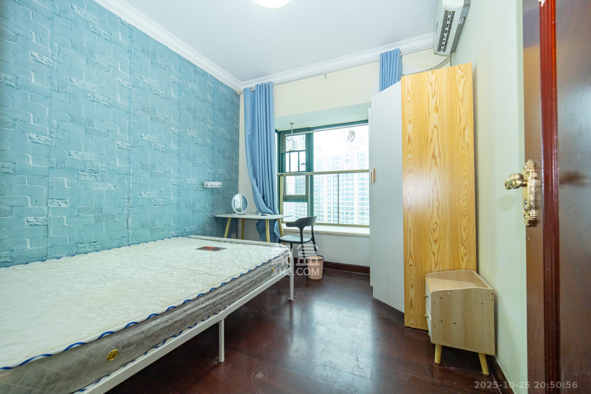 恒大雅苑 1室2厅1卫 110.0万 恒大雅苑 1室2厅1卫 110.0万卧室