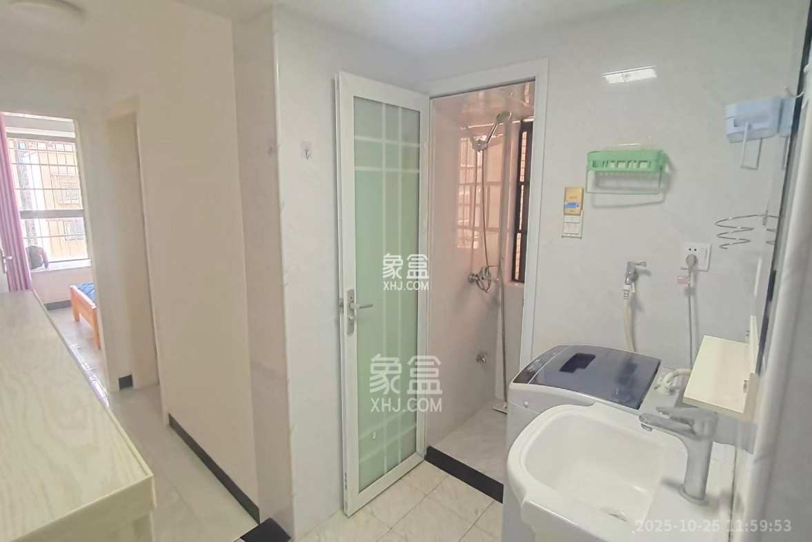 谷山乐园二期  2室1厅1卫    1400.0元/月 谷山乐园二期  2室1厅1卫    1400.0元/月室内图