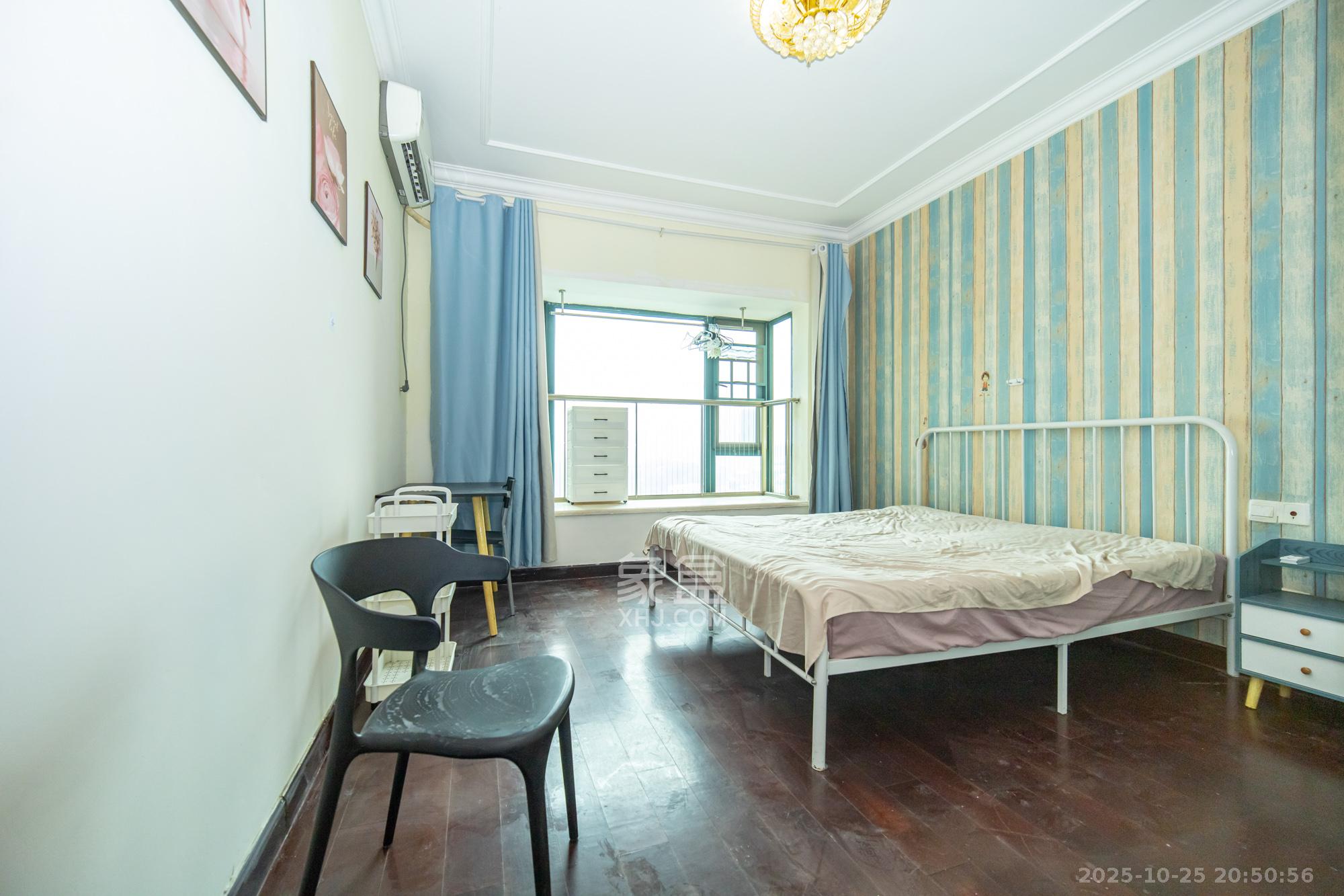 恒大雅苑 1室2厅1卫 110.0万 恒大雅苑 1室2厅1卫 110.0万卧室