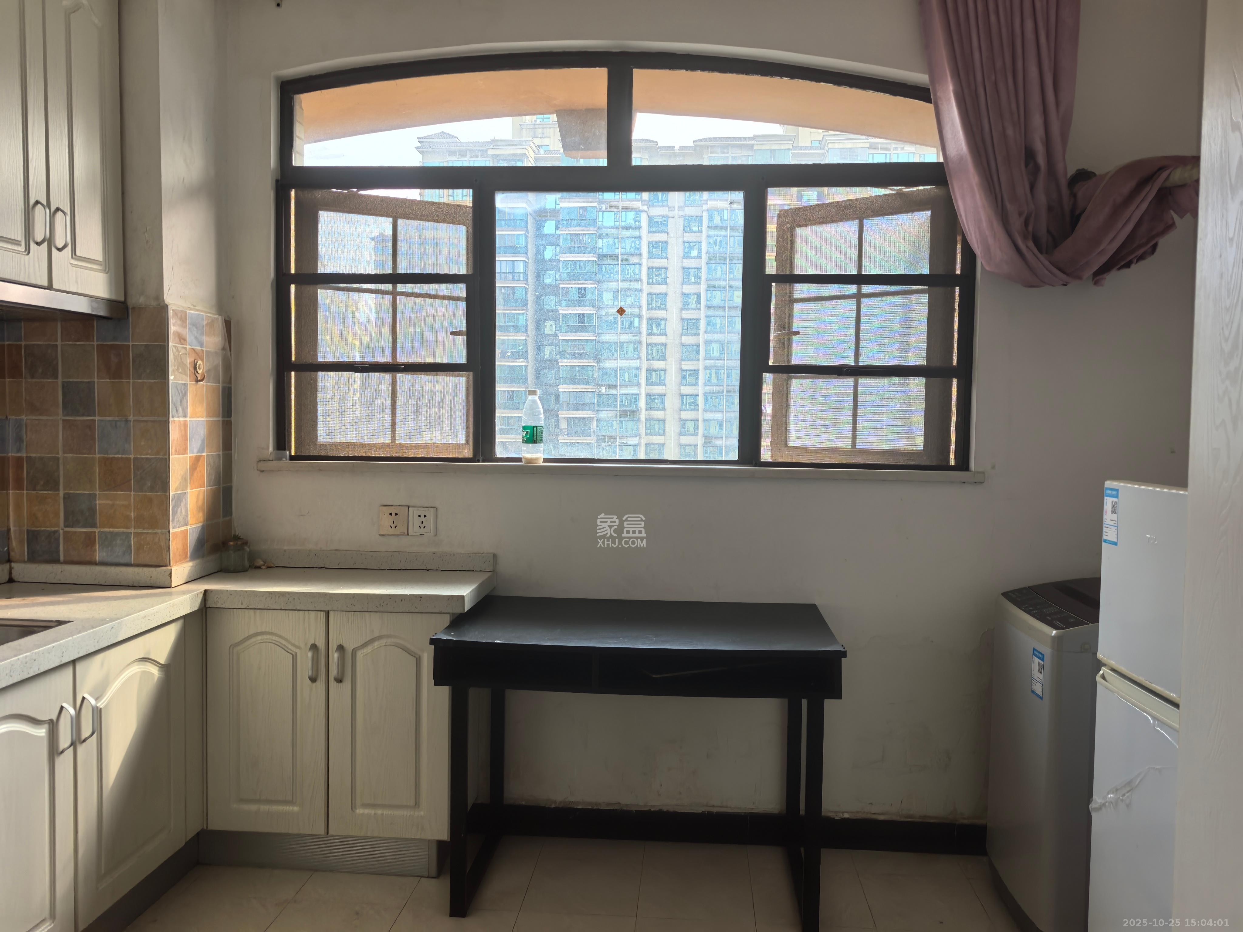 宏聚地中海  1室1厅1卫    1200.0元/月室内图