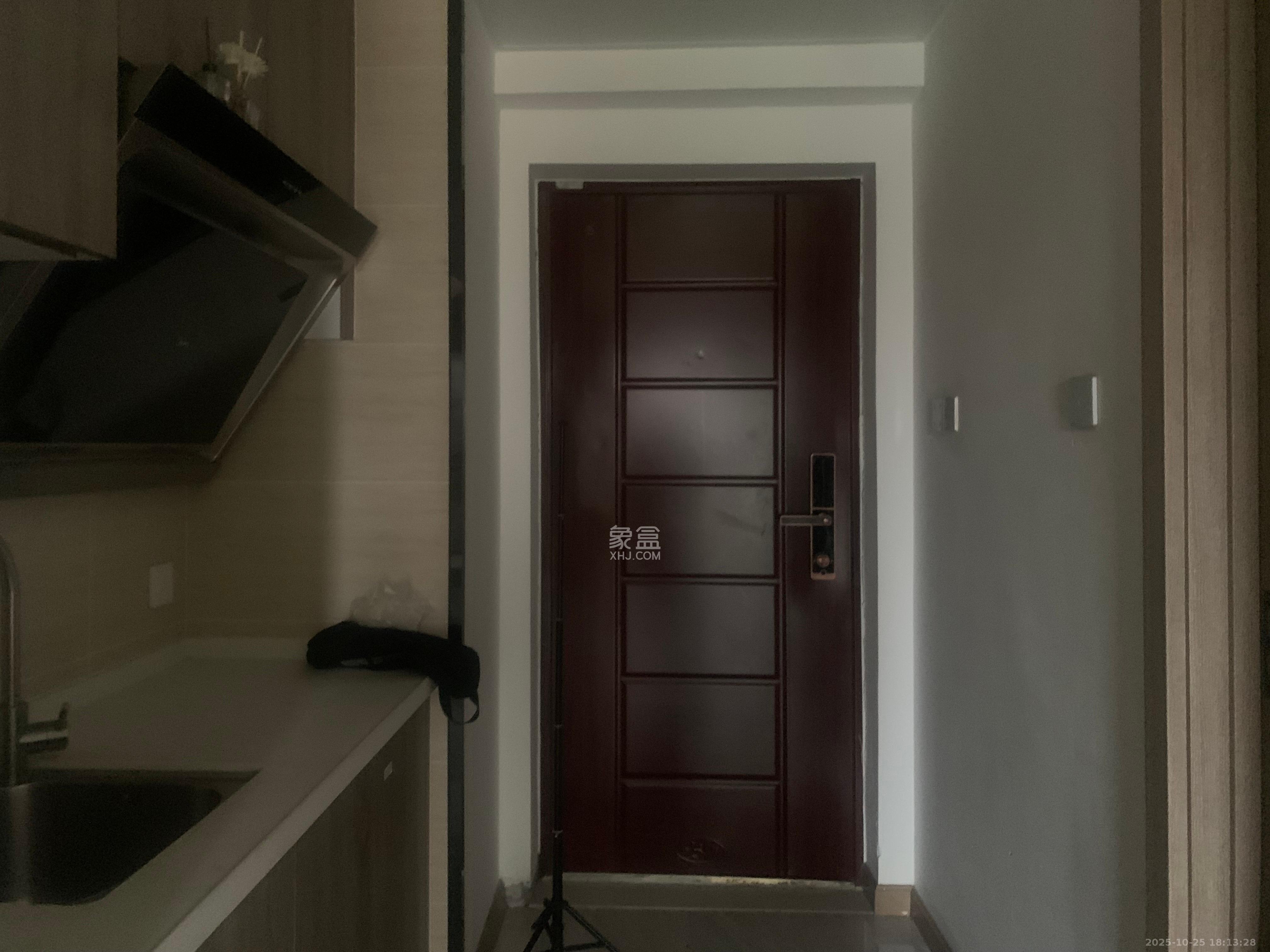 美的翰城  1室1厅1卫    1400.0元/月室内图