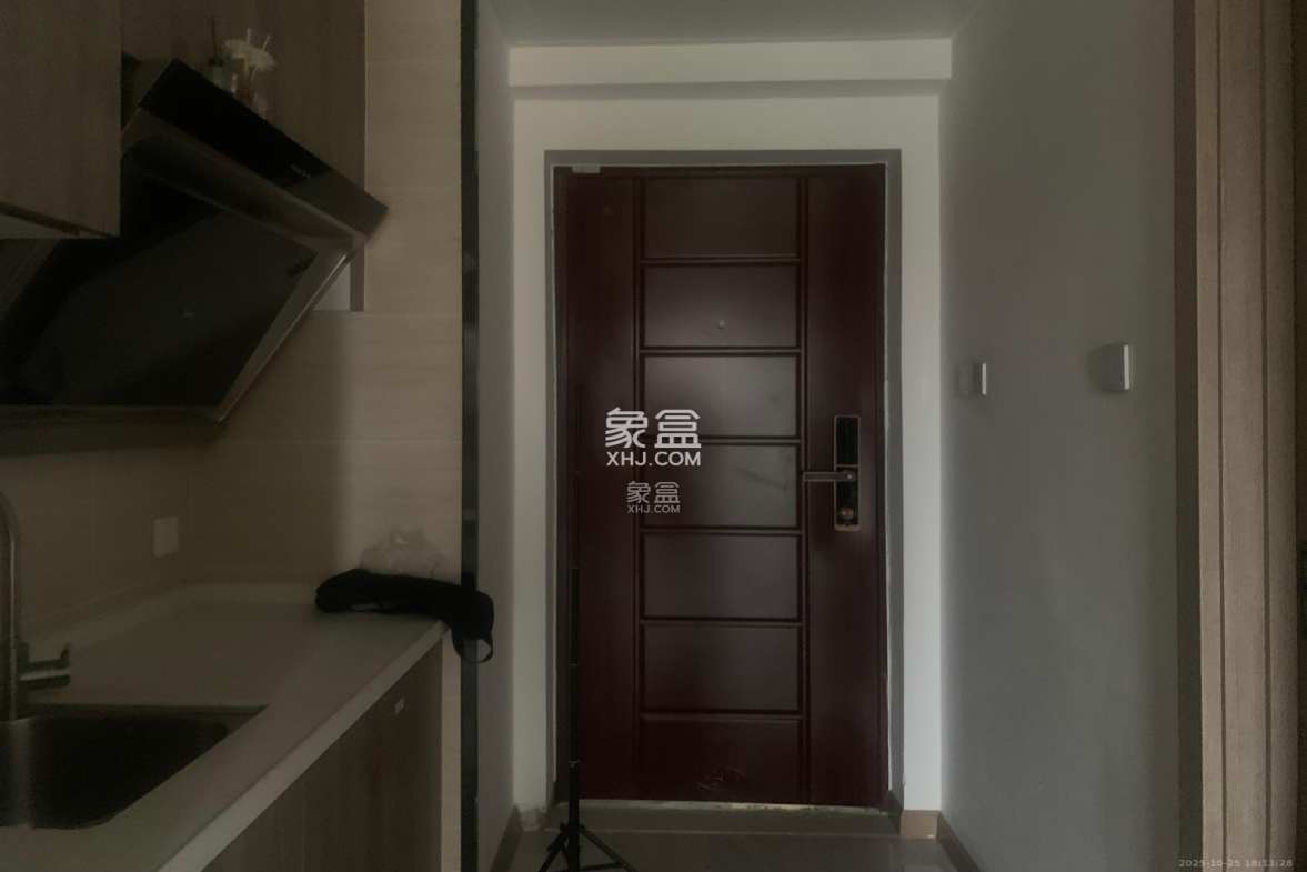 美的翰城 1室1厅1卫 1400.0元/月 美的翰城 1室1厅1卫 1400.0元/月室内图