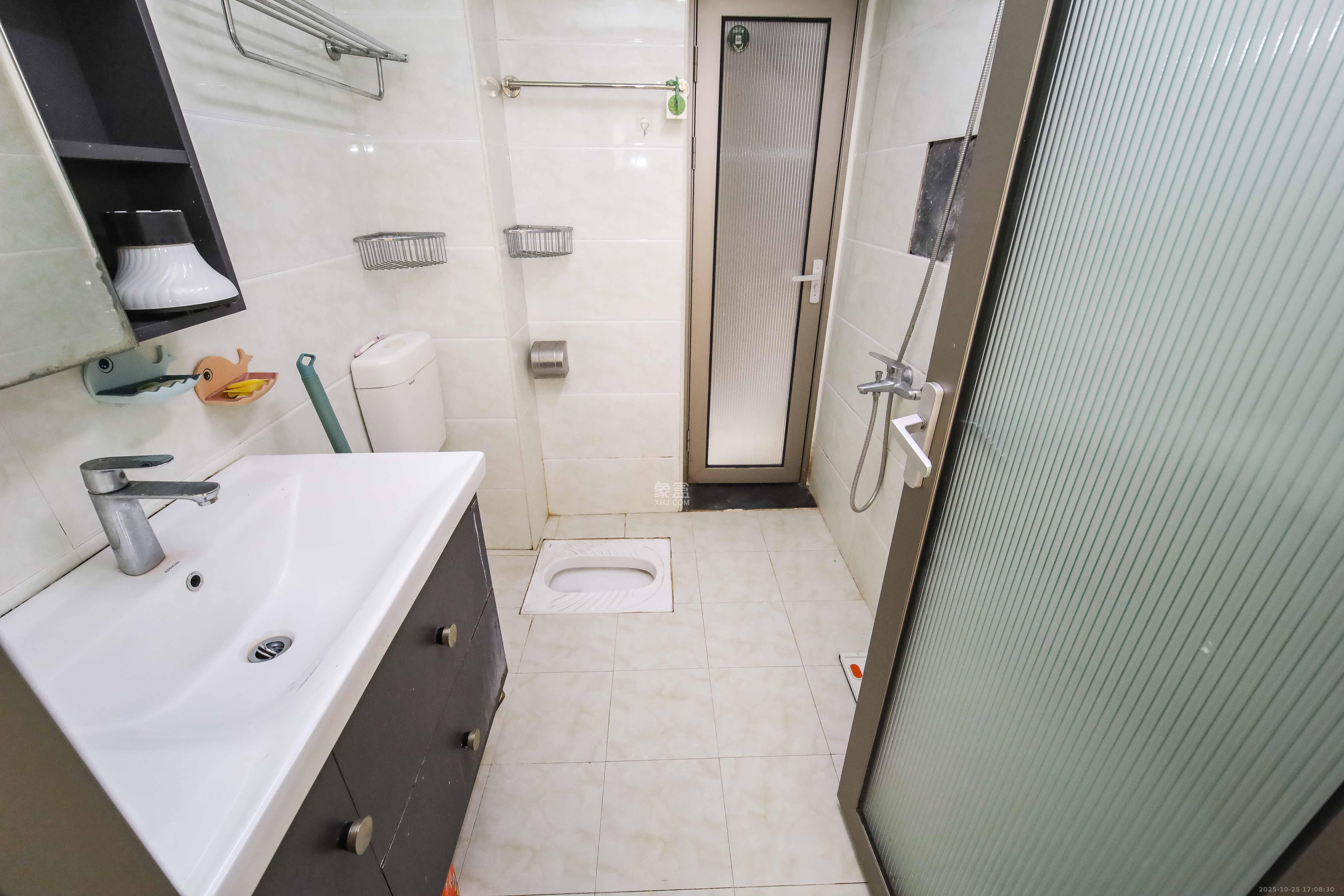 鑫科明珠  2室1厅1卫    87.8万 鑫科明珠  2室1厅1卫    87.8万卫生间