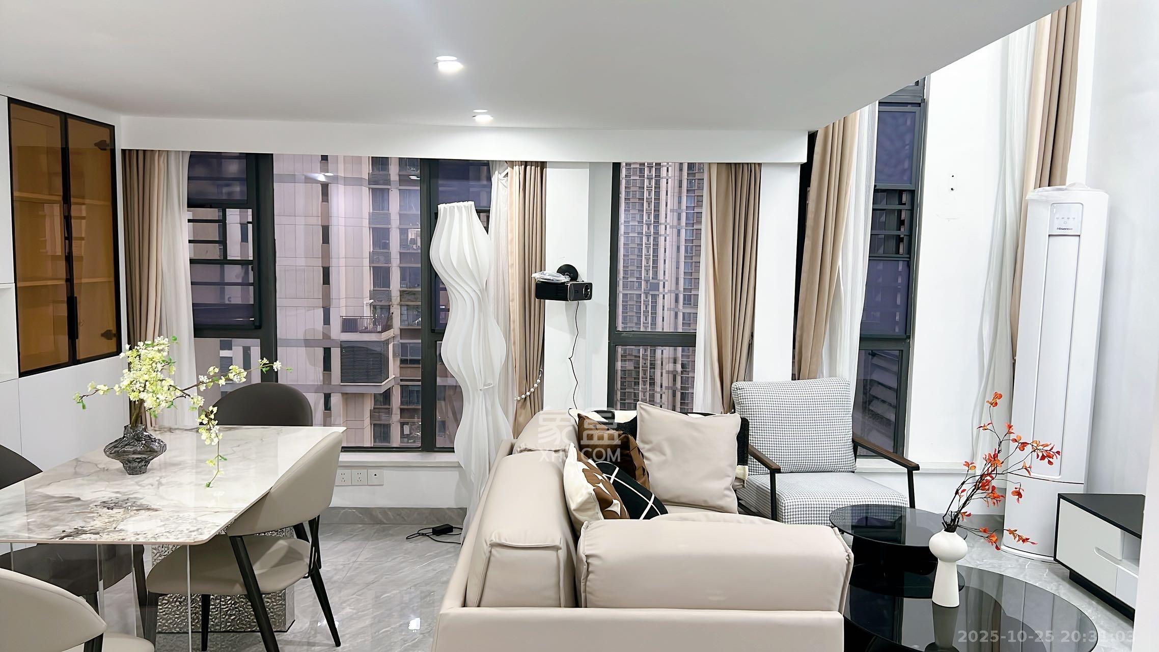 卓越中寰  3室2厅2卫    3700.0元/月室内图