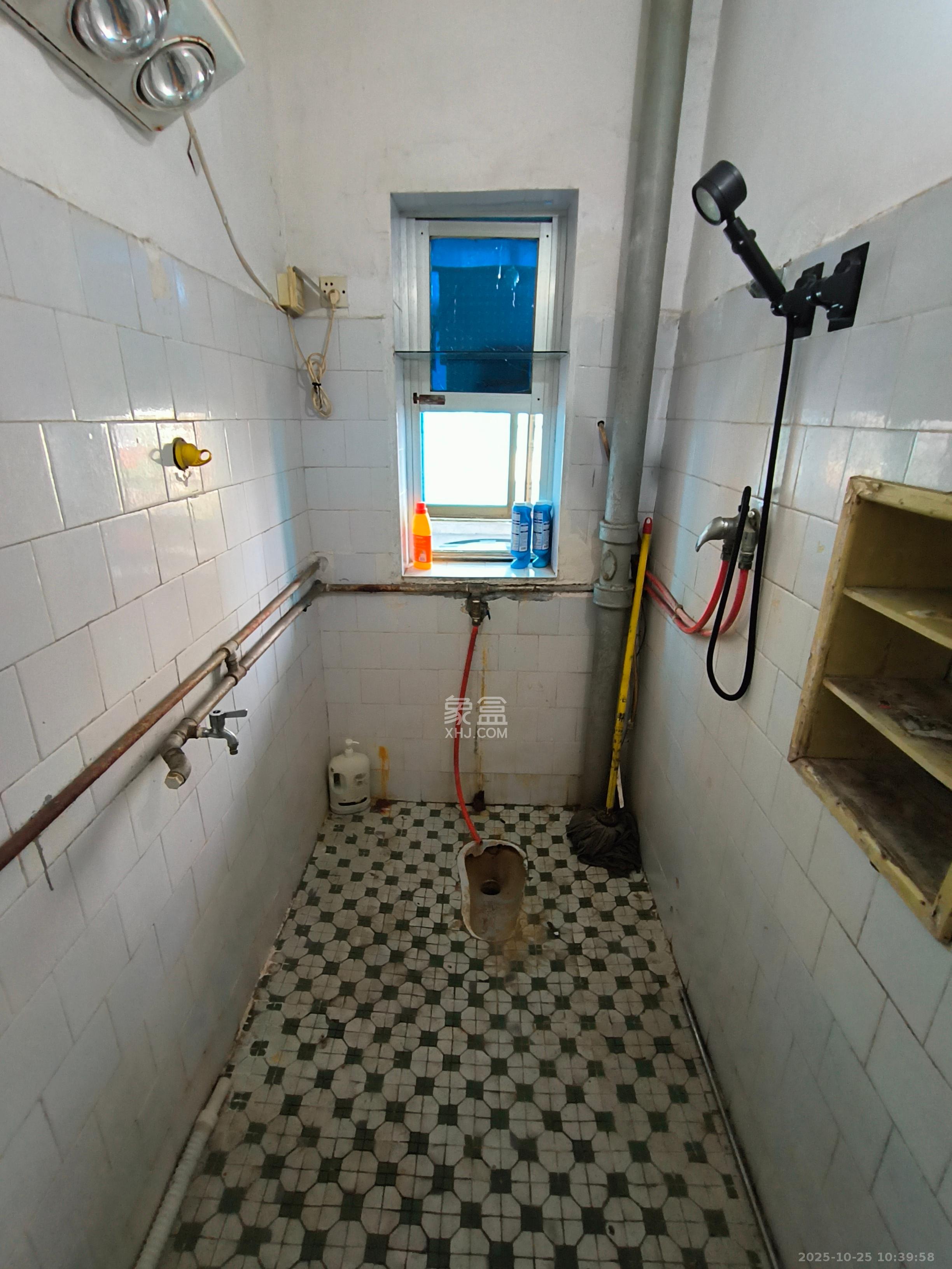 韭菜园  2室2厅1卫    1400.0元/月 韭菜园  2室2厅1卫    1400.0元/月室内图