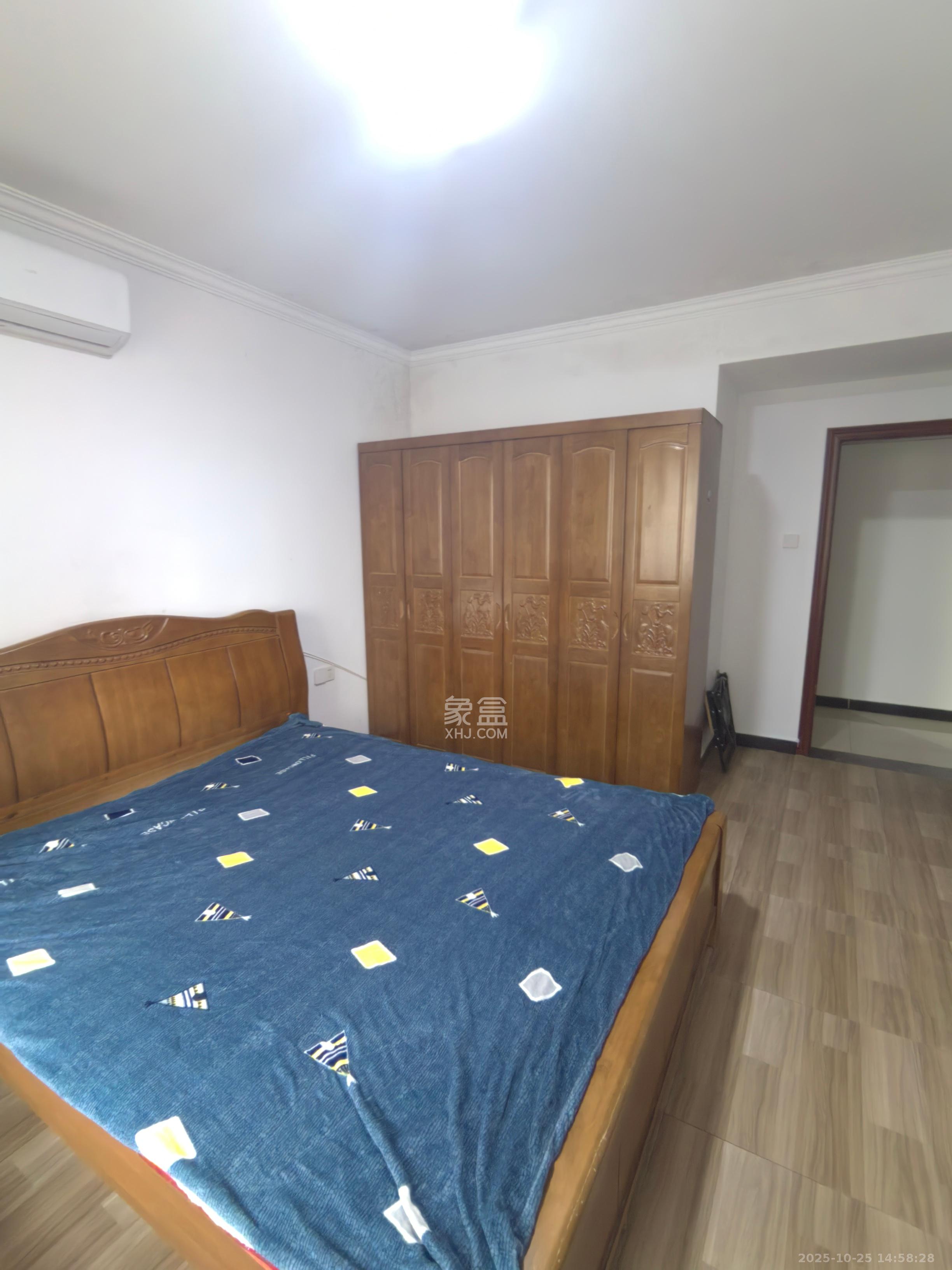 滨水名都  2室2厅1卫    1200.0元/月室内图