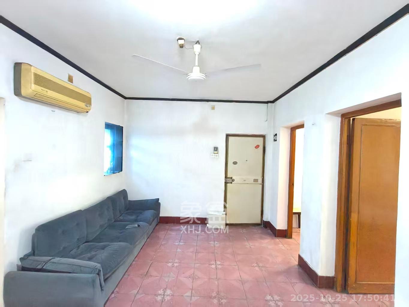 向韶村  2室1厅1卫    1600.0元/月室内图