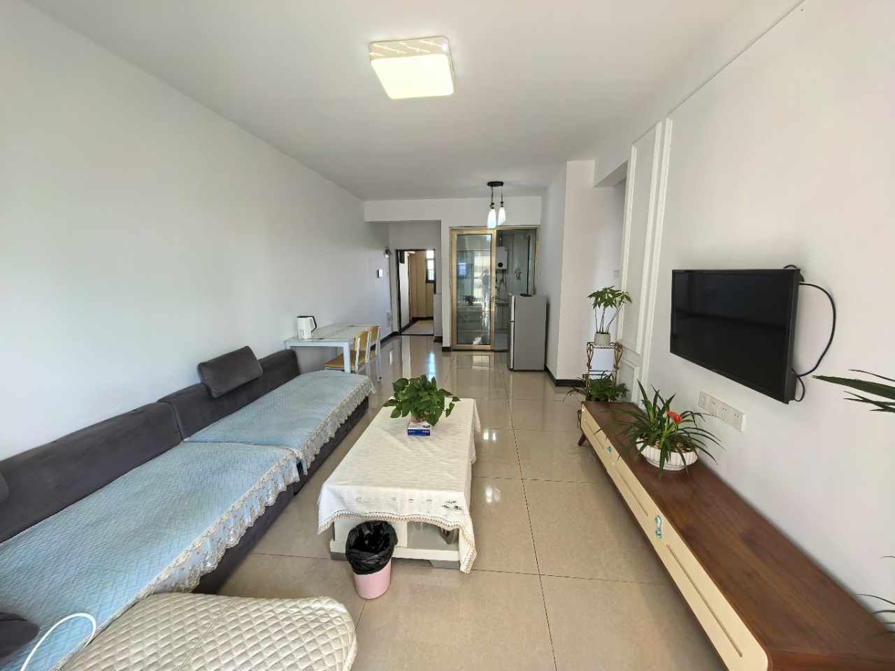 华润置地广场二期  3室2厅2卫    2000.0元/月户型图