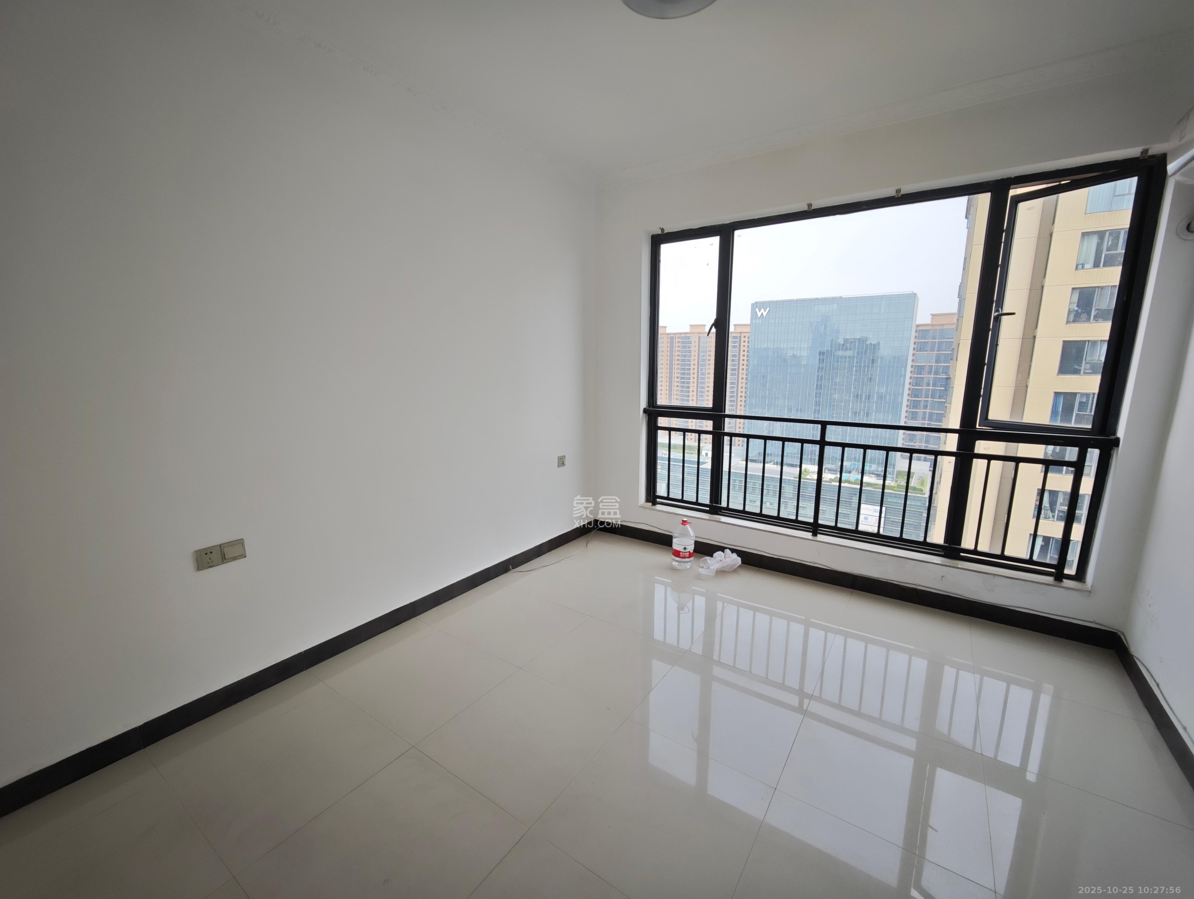 东城港 3室1厅1卫 3500.0元/月 东城港 3室1厅1卫 3500.0元/月室内图