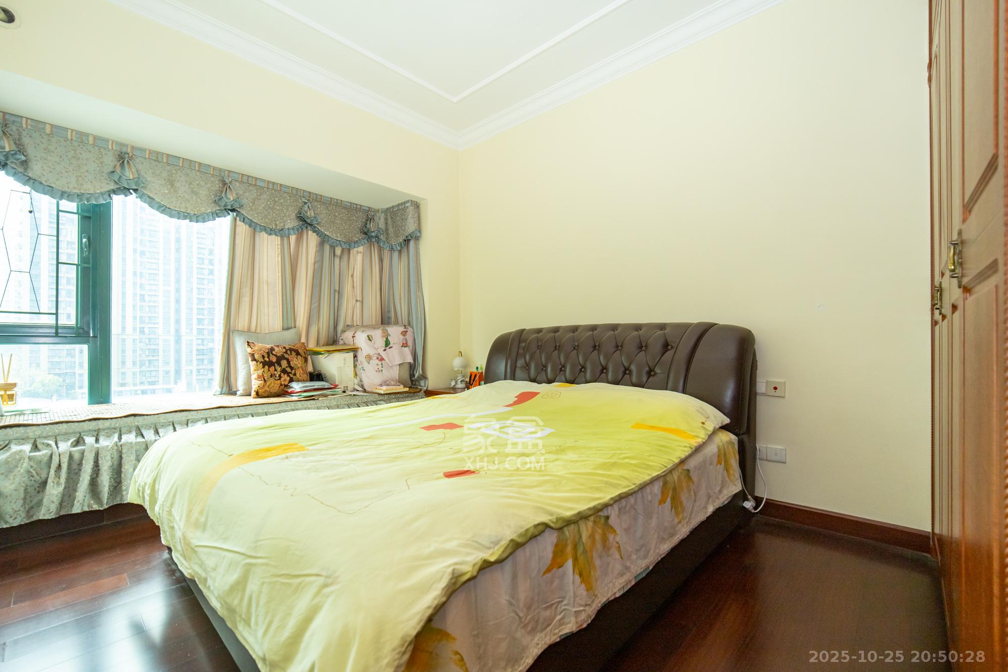 恒大雅苑 2室2厅1卫 78.0万 恒大雅苑 2室2厅1卫 78.0万卧室