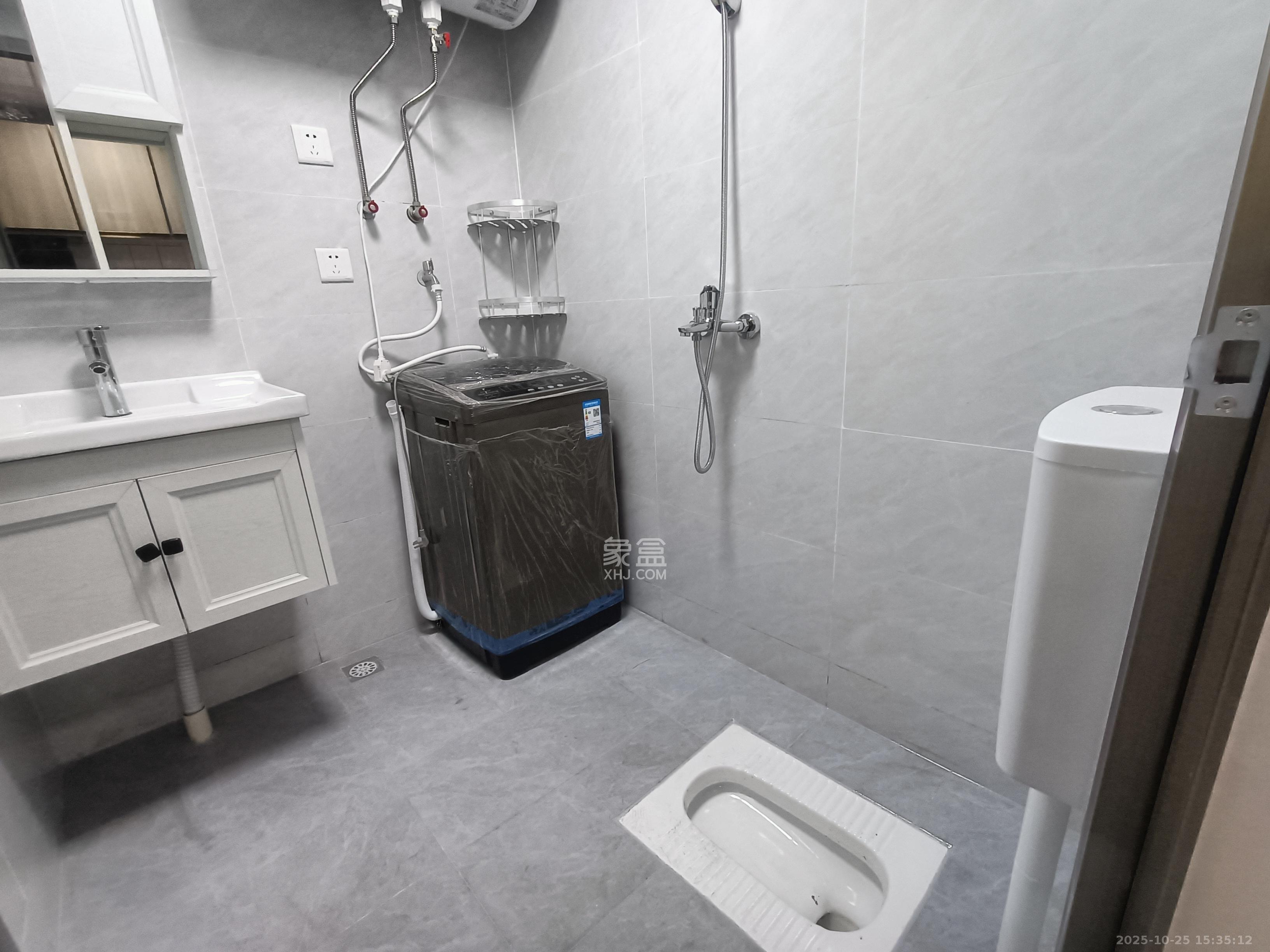 碧桂园翘楚棠  1室1厅1卫    1200.0元/月 碧桂园翘楚棠  1室1厅1卫    1200.0元/月室内图