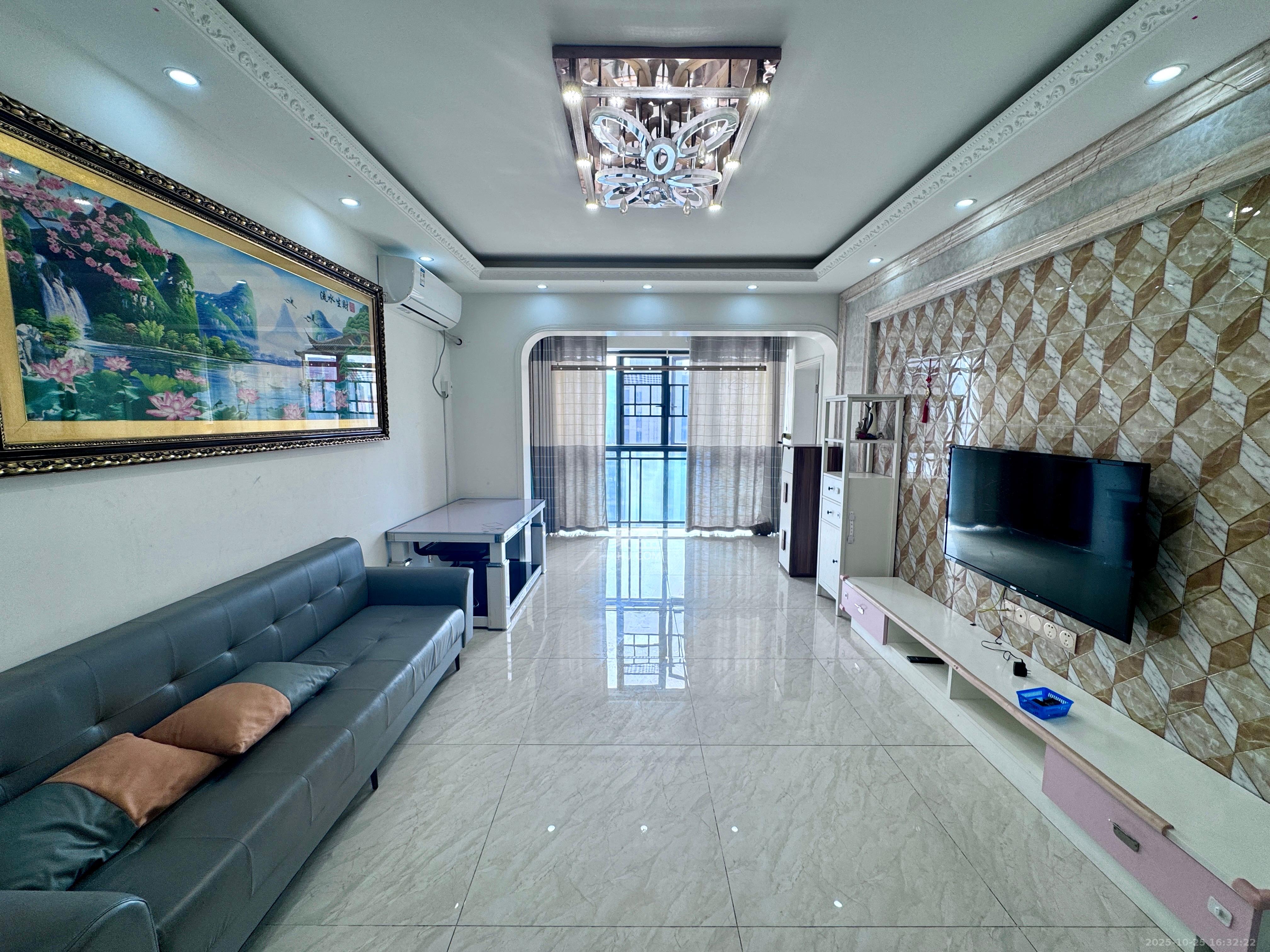 嘉宇盛世华章  4室2厅2卫    2800.0元/月室内图1