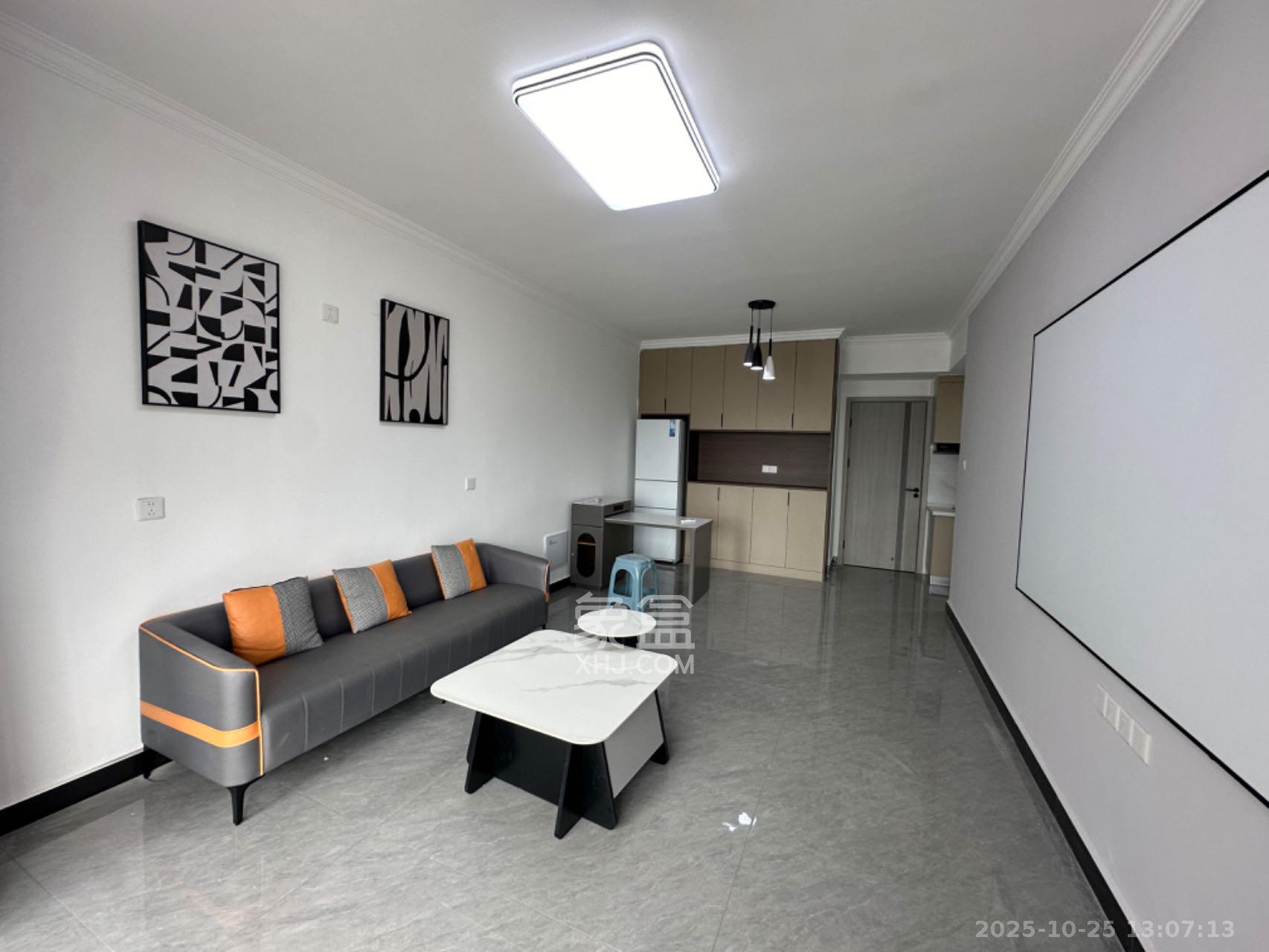 嘉雨东苑  1室1厅1卫    2000.0元/月 嘉雨东苑  1室1厅1卫    2000.0元/月室内图